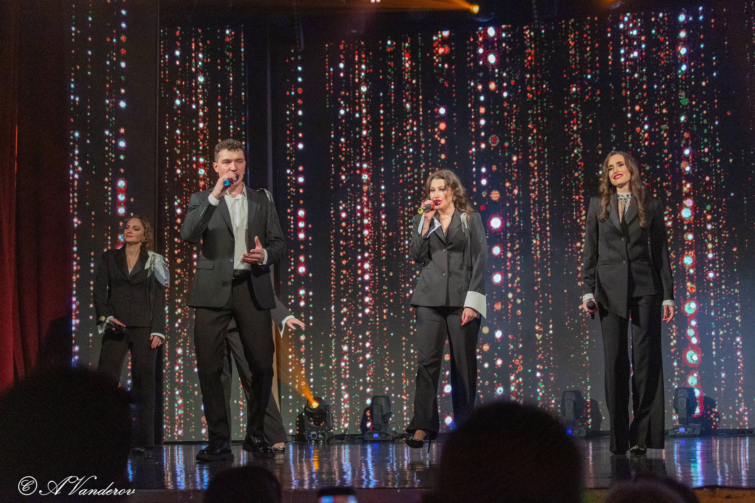 Концерт вокальной группы «Мелодия». Фотограф Омск | Александр Вандеров