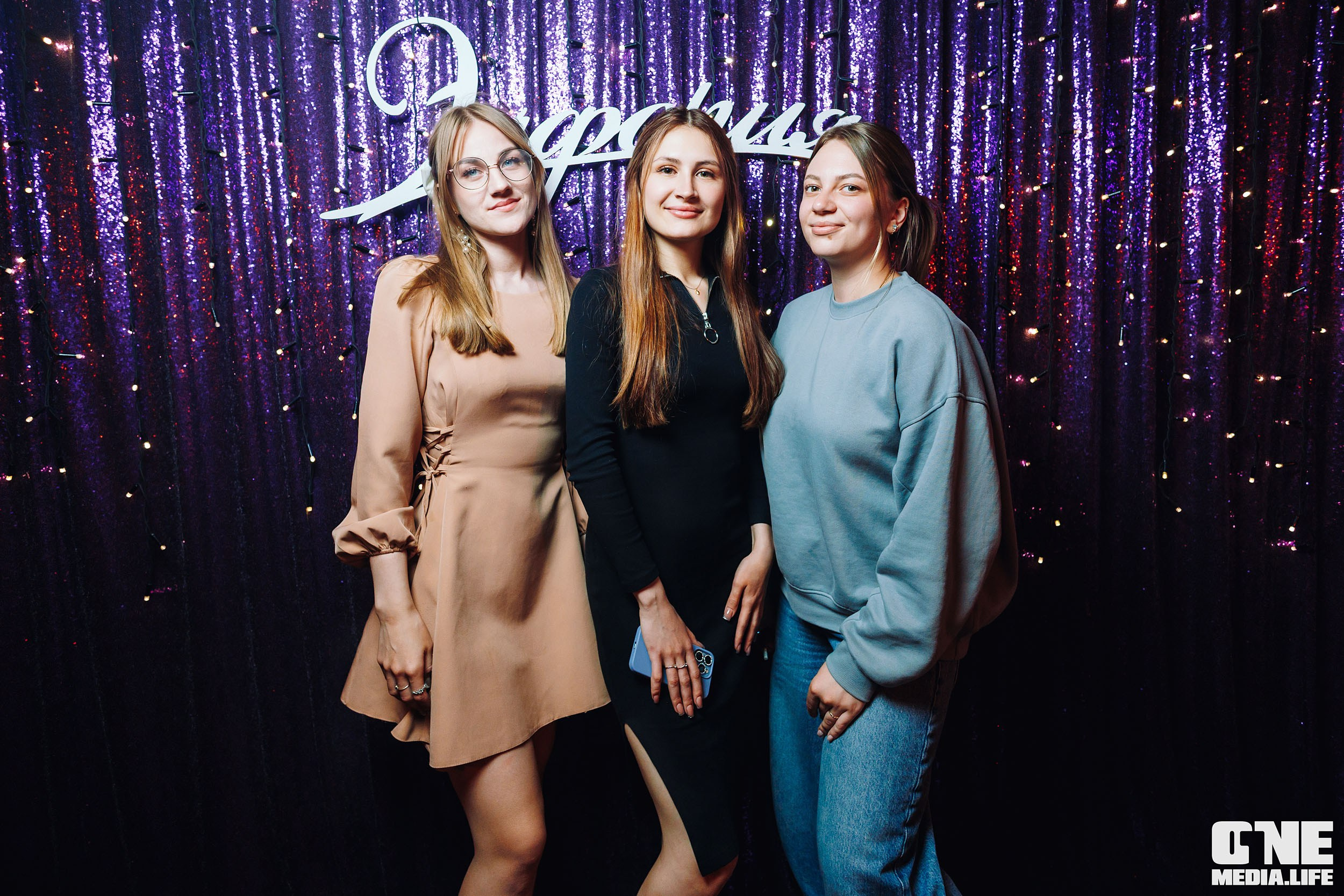 Фоторепортаж из караоке-клуба Эйфория. One Media Life: фоторепортажи, фотоотчеты с мероприятий и заведений