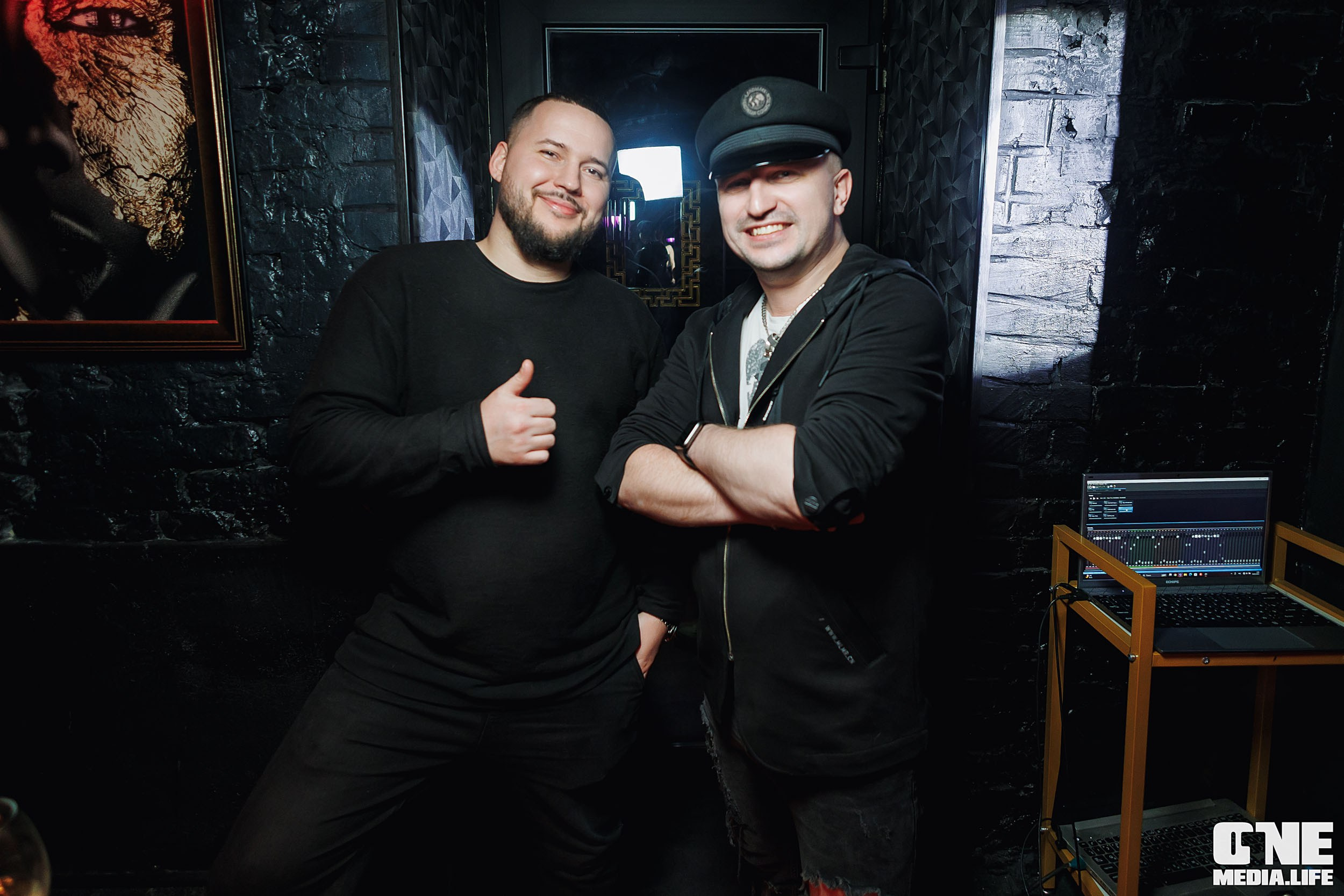 Фоторепортаж из бара Secret. One Media Life: фоторепортажи, фотоотчеты с мероприятий и заведений