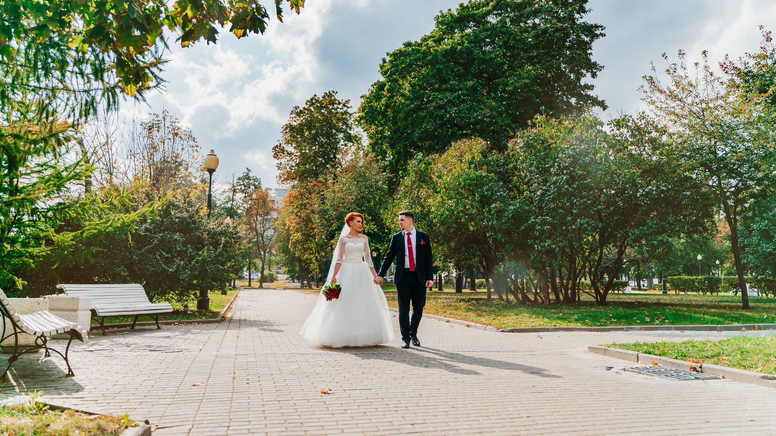 Свадебный фотограф Алексей Сварог/Профессиональная съемка вашего праздника. Свадебный и репортажный фотограф-видеограф Москва и Московская область