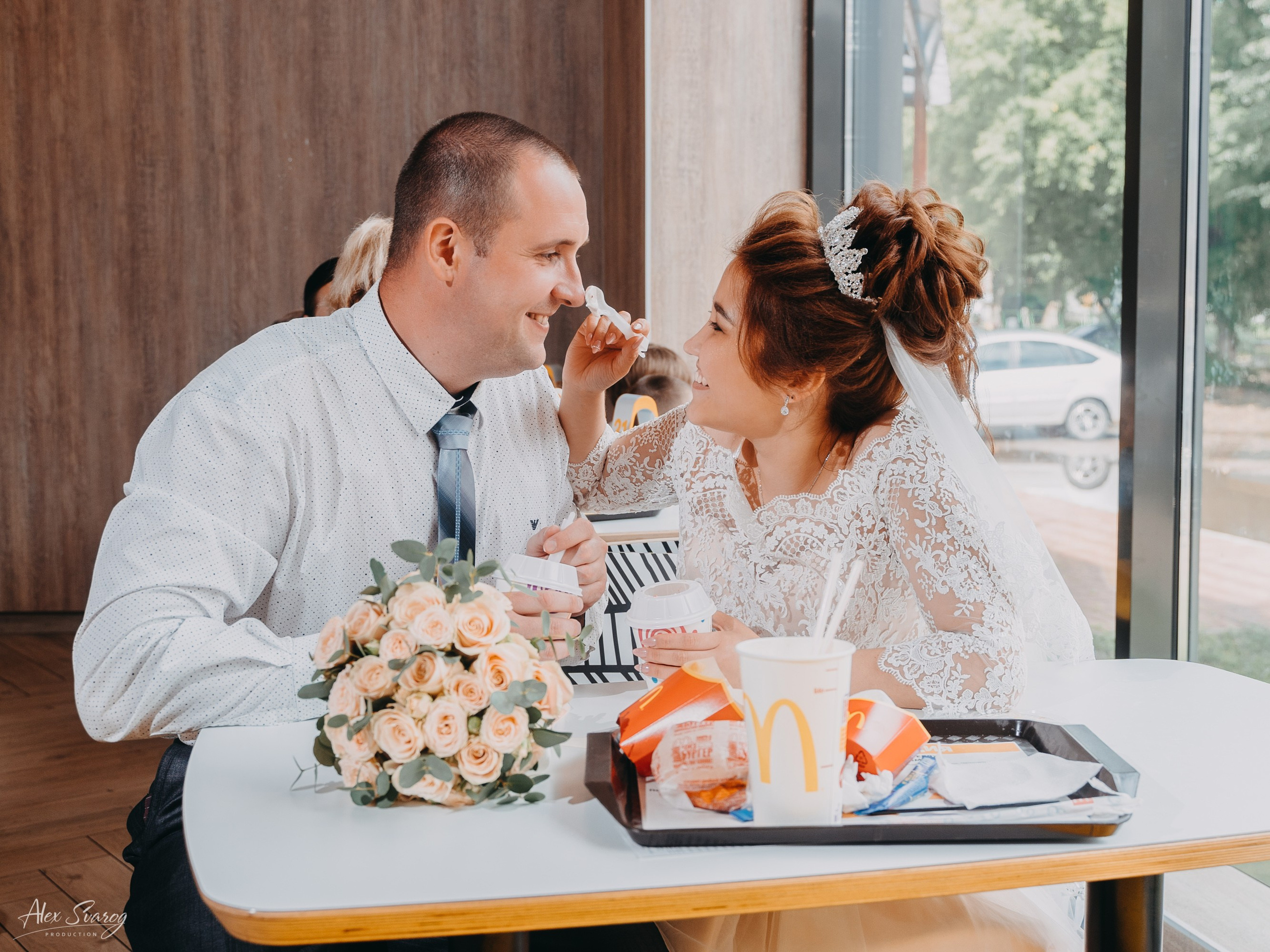 Свадебный фотограф Алексей Сварог/Профессиональная съемка вашего праздника. Свадебный и репортажный фотограф-видеограф Москва и Московская область