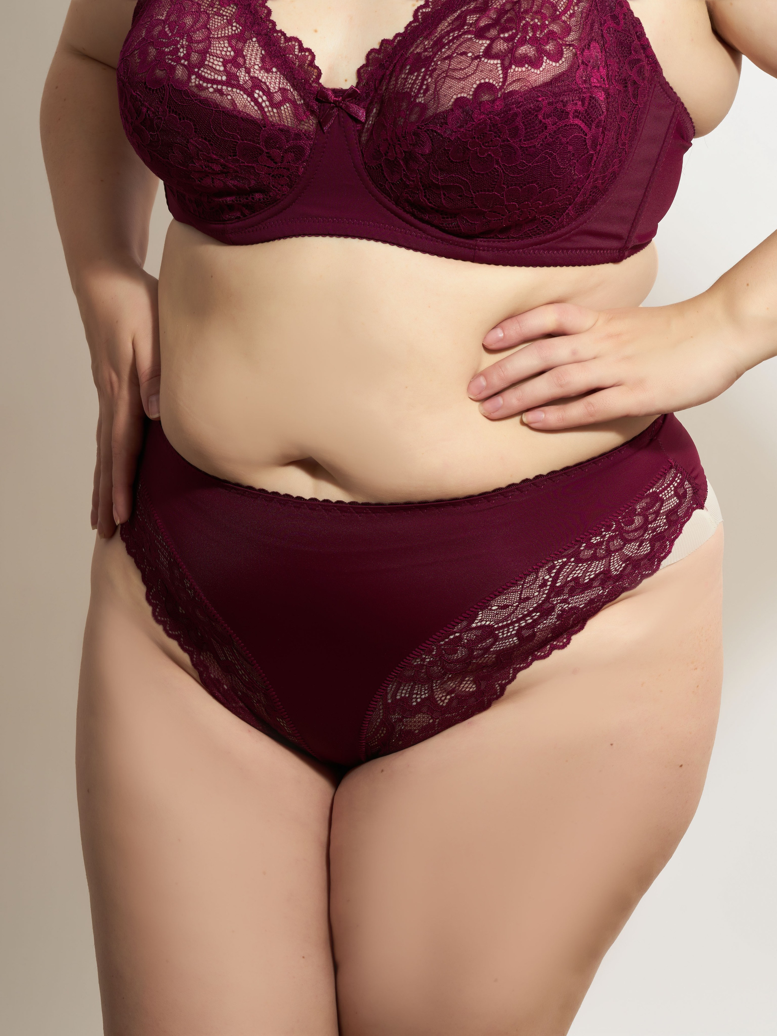 Нижнее белье plus size