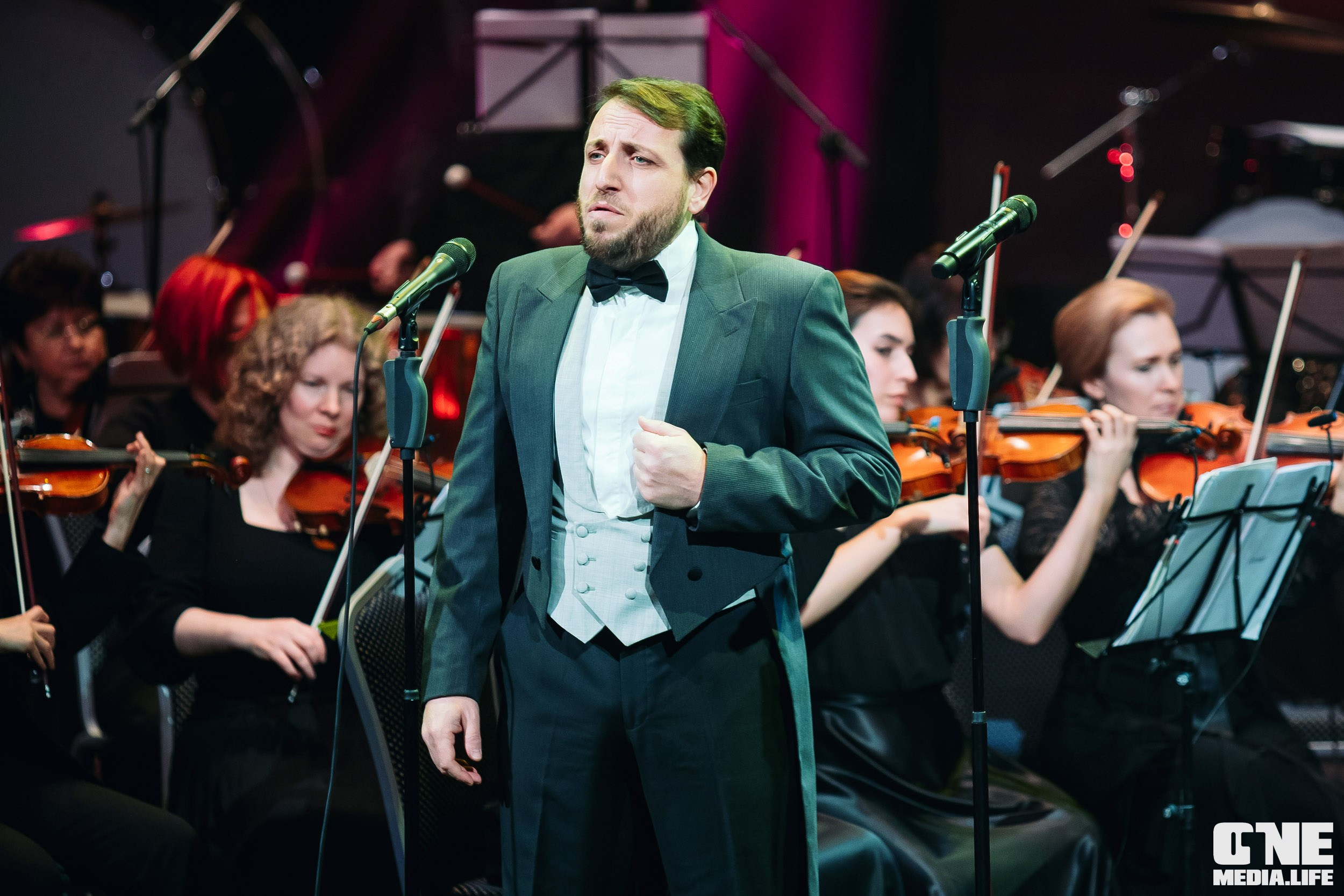 Концерт 8 марта в Янтарь холл. One Media Life: фоторепортажи, фотоотчеты с мероприятий и заведений