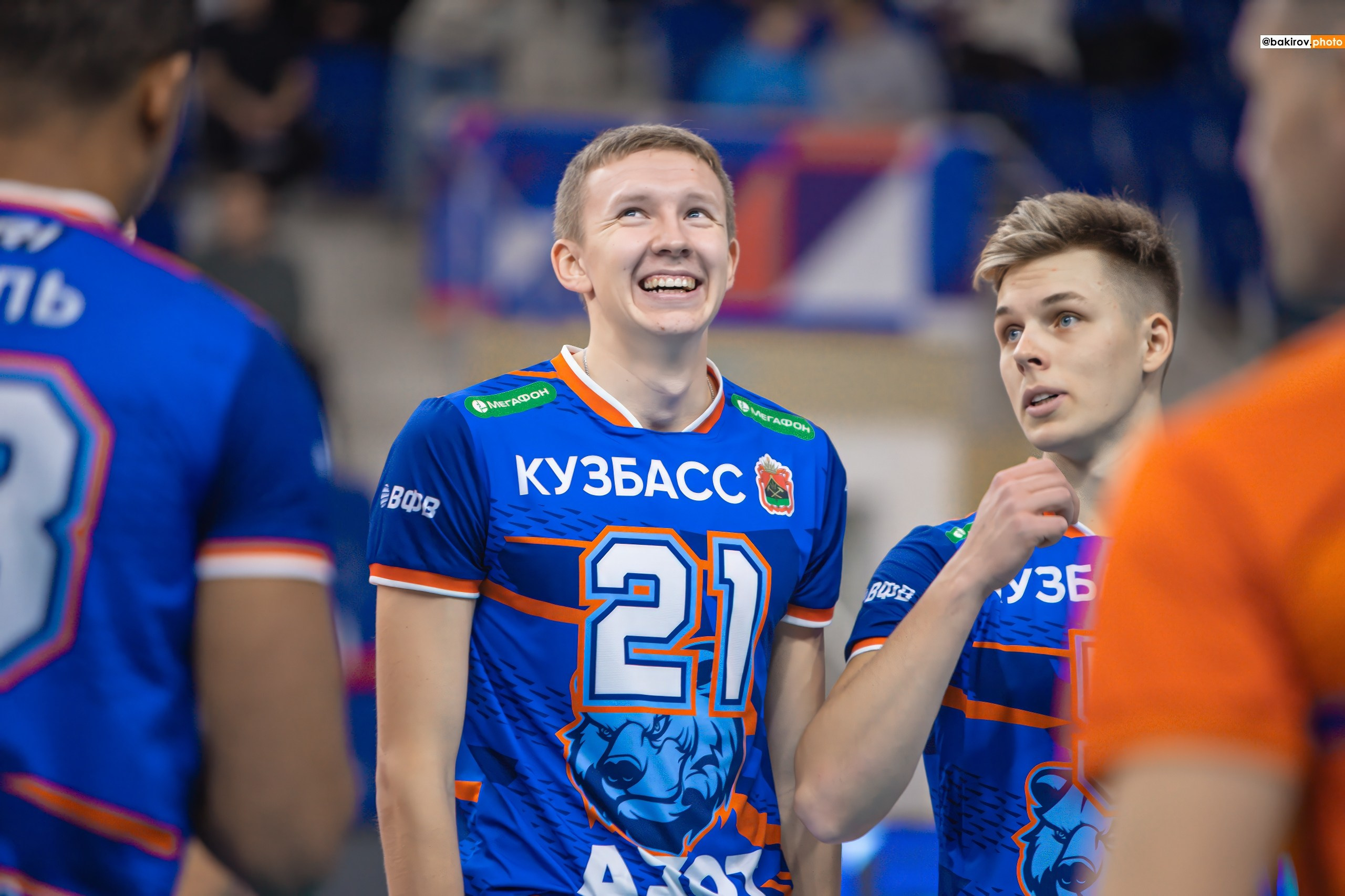 06.11 Волейбол. Нефтяник-Кузбасс. Команда специалистов в мире фотографии и видео. Детский фотограф, семейный фотограф