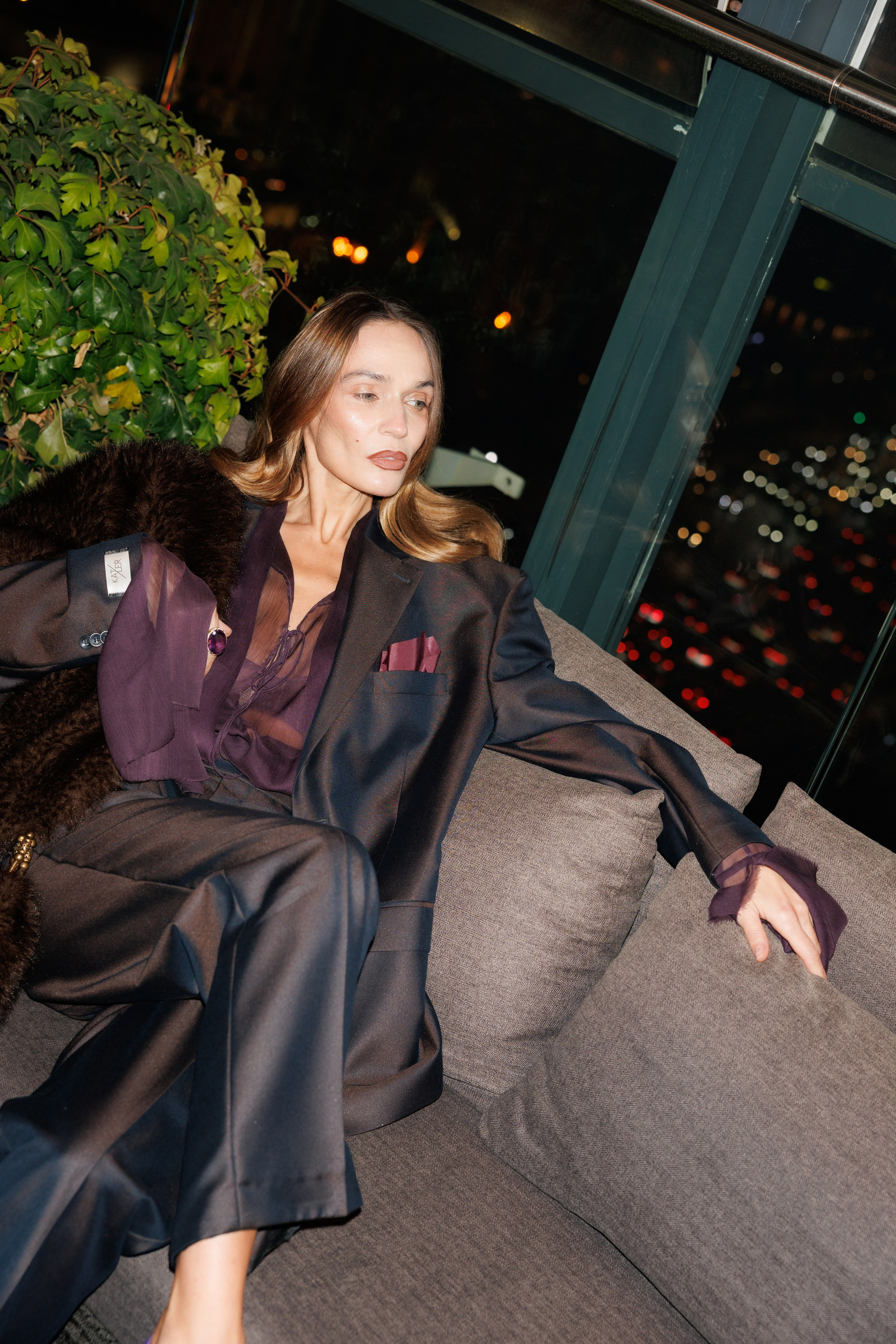 Алена Водонаева на Дне Рождения ресторана «White Rabbit» Белый Кролик