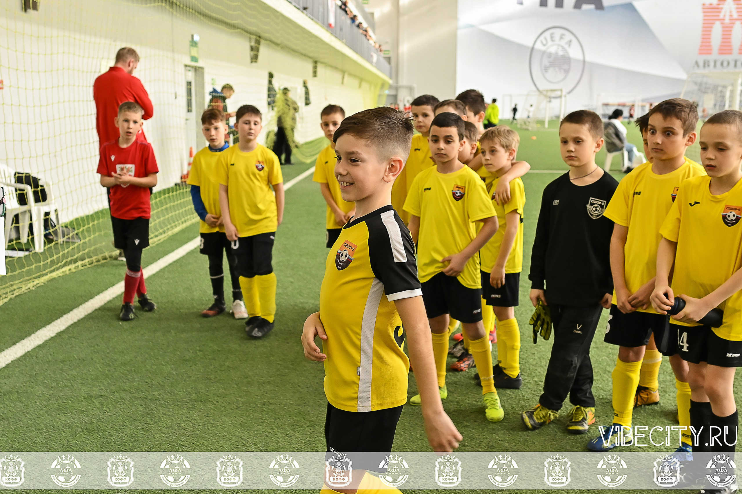 КУБОК БАЛТИЙСКОЙ ЛИГИ ПО МИНИ-ФУТБОЛУ U9 ЗЛ. VIBECITY.RU Вайб Сити Ру Фоторепортажи Фотоотчеты Калининград