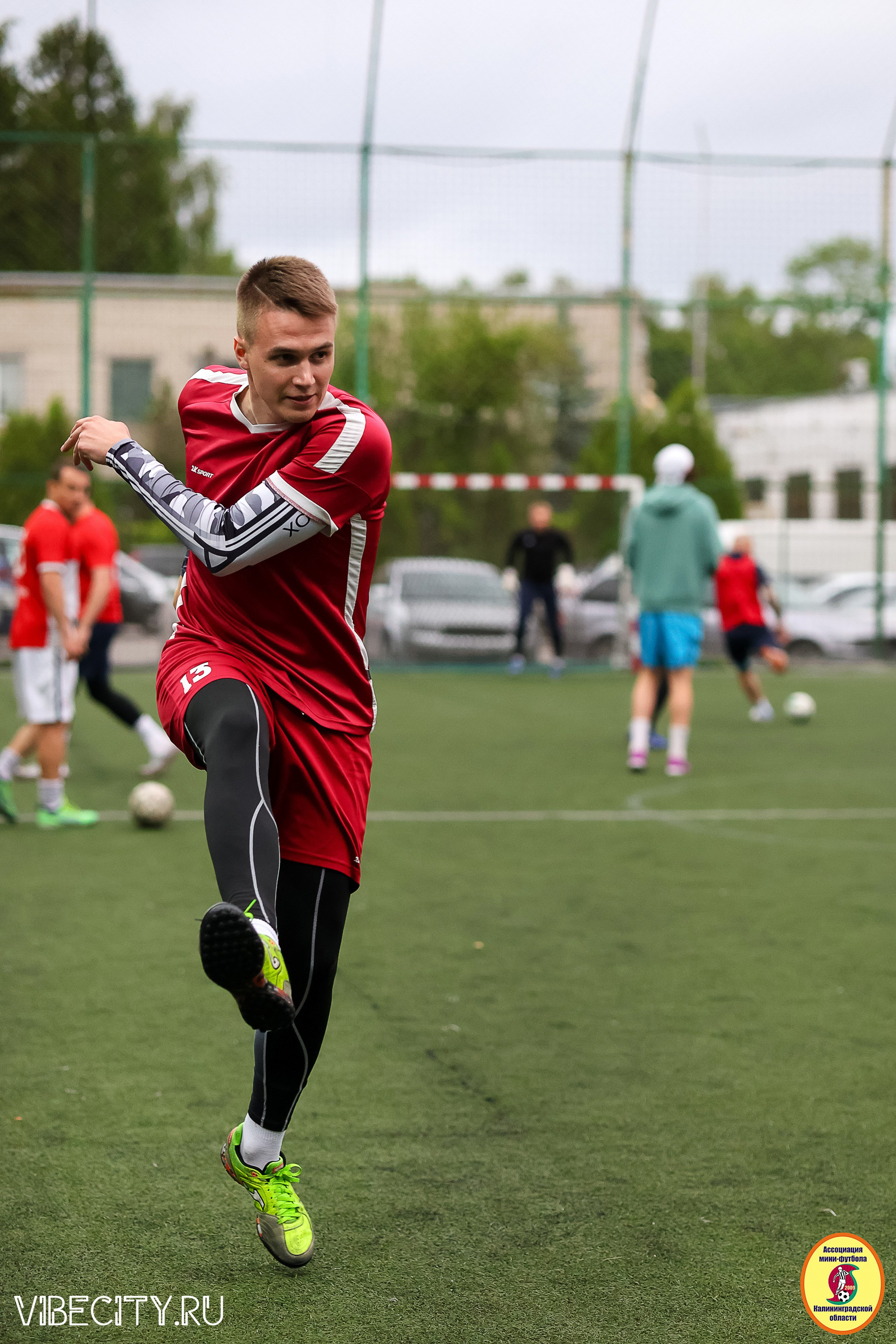 ИГРЫ МИНИ-ФУТБОЛЬНОЙ И КОРПОРАТИВНОЙ ЛИГИ. VIBECITY.RU Вайб Сити Ру Фоторепортажи Фотоотчеты Калининград