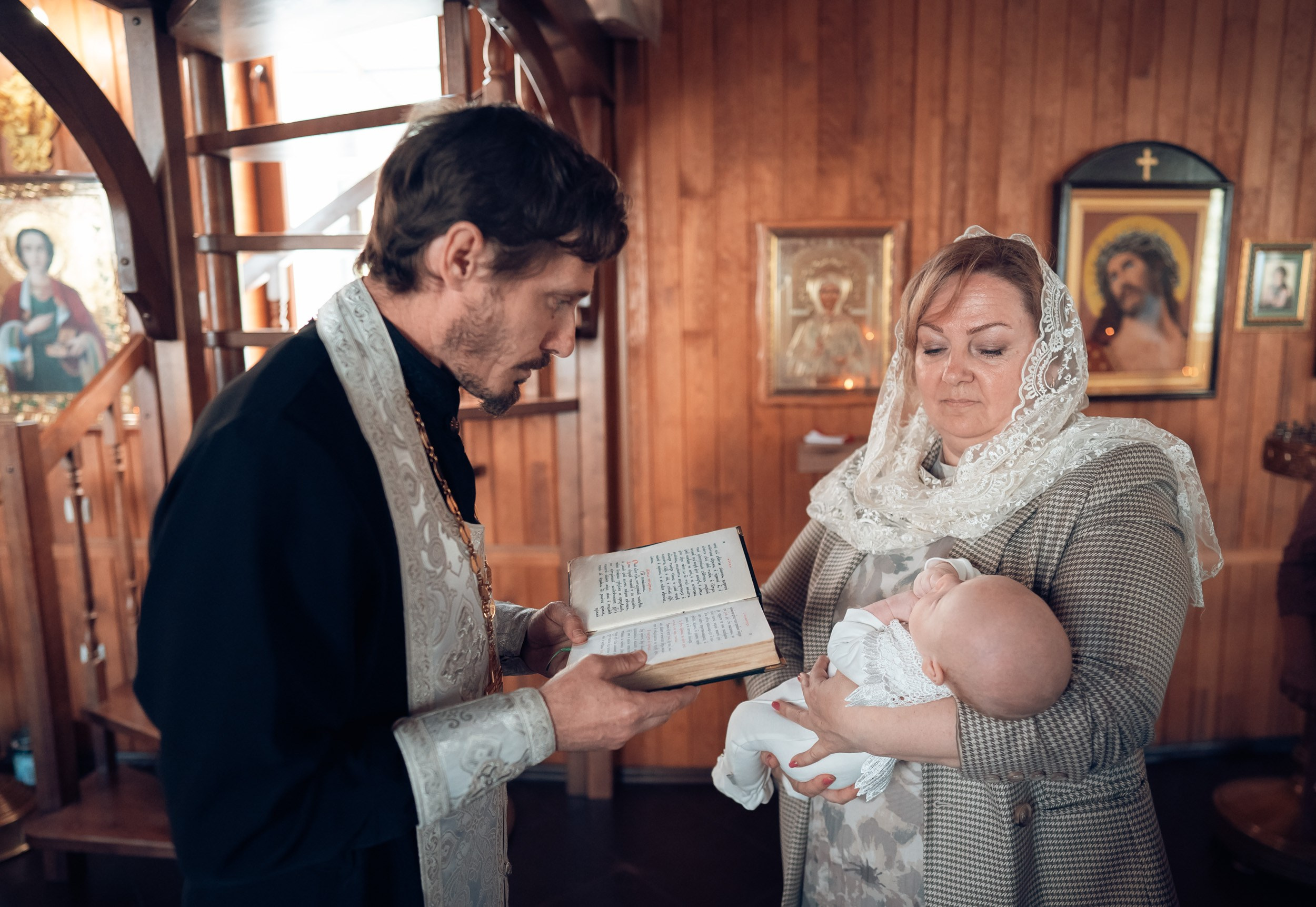 Крещение в храме Блж.Ксении Петербургской Севастополь. Церковный фотограф Севастополь