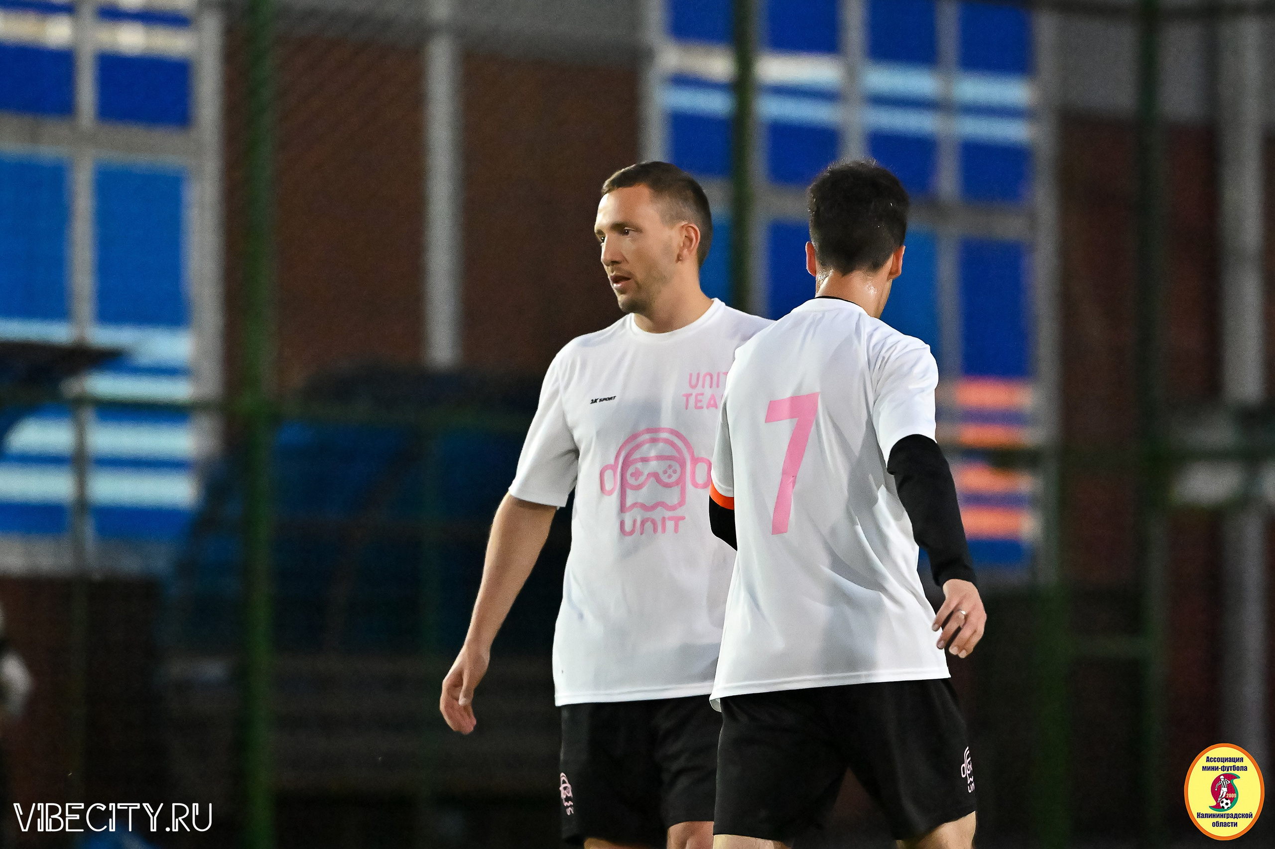 ИГРЫ МИНИ-ФУТБОЛЬНОЙ И КОРПОРАТИВНОЙ ЛИГИ. VIBECITY.RU Вайб Сити Ру Фоторепортажи Фотоотчеты Калининград