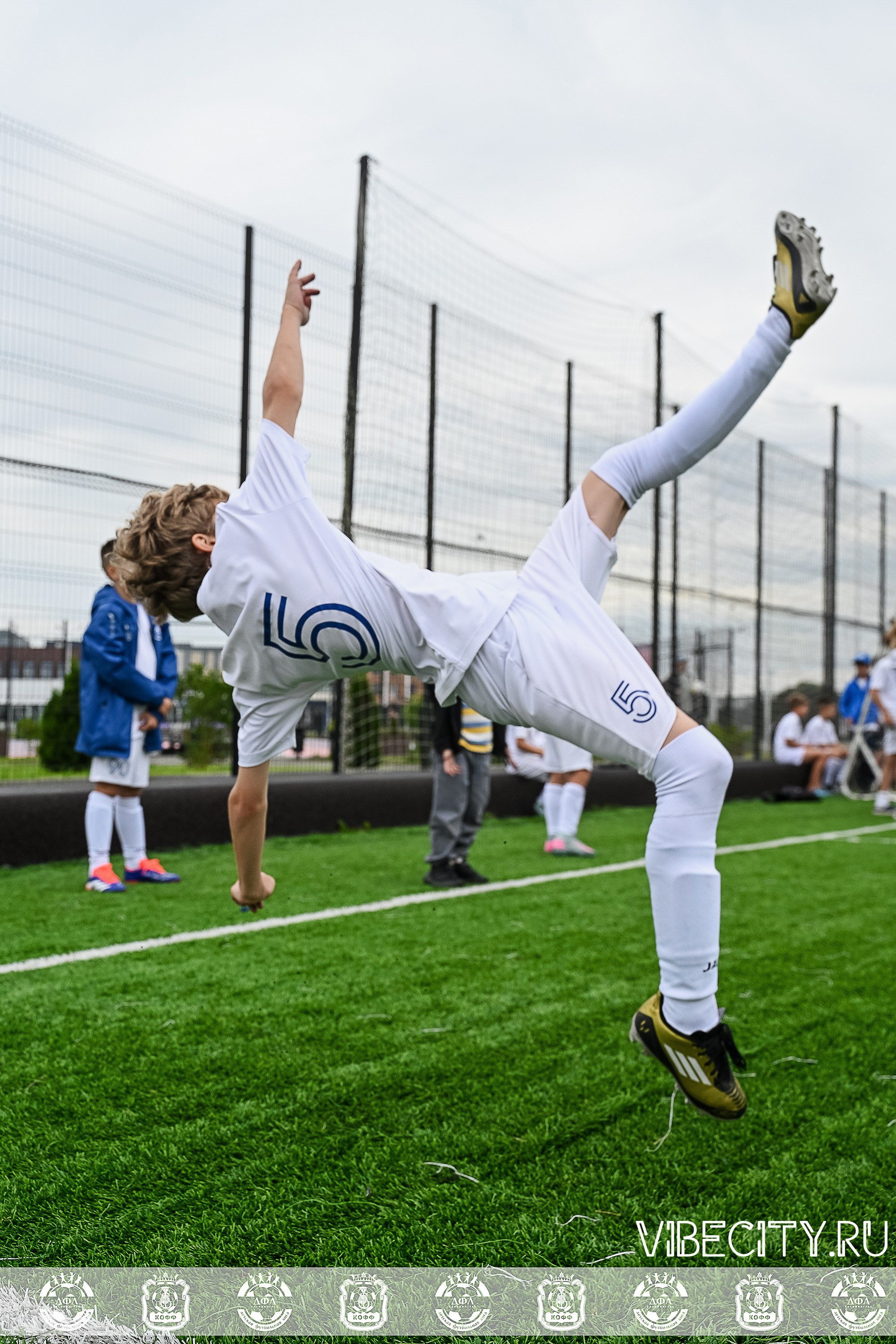 Калининградская Детская Футбольная Лига. VIBECITY.RU Вайб Сити Ру Фоторепортажи Фотоотчеты Калининград