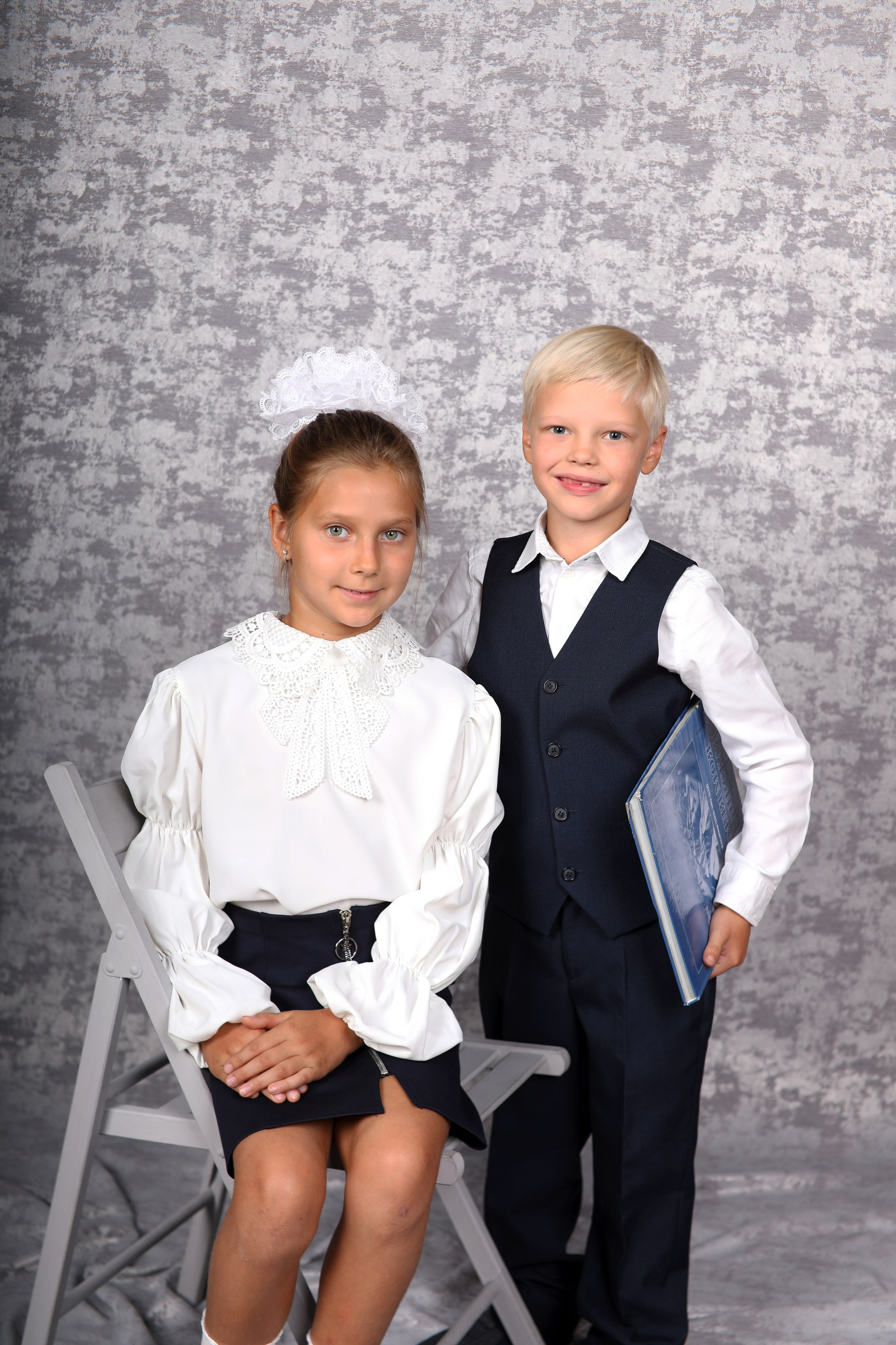 Выпускные альбомы в Красноярске. Студия Колибри