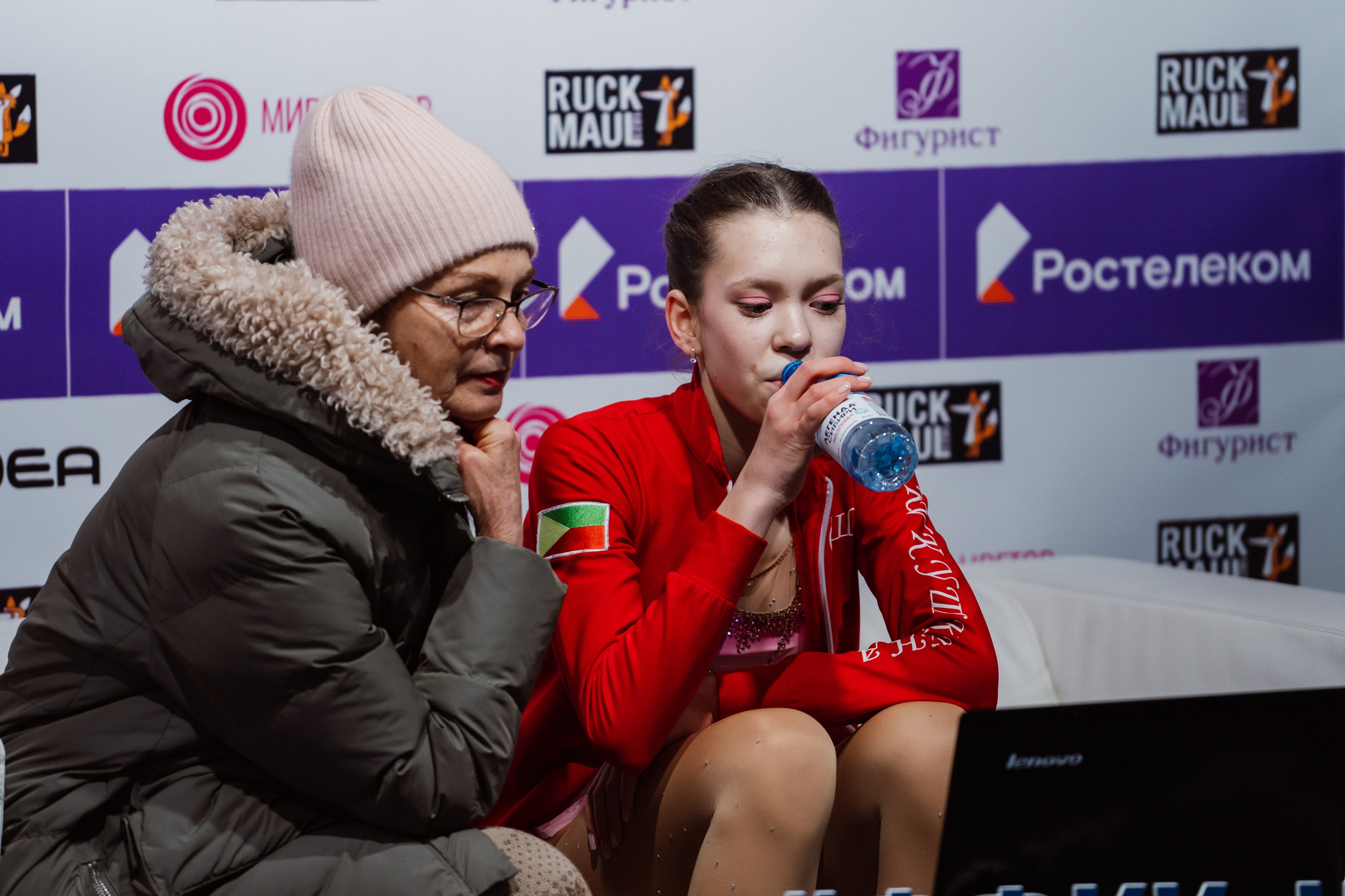 Первенство ДФО и СФО по фигурному катанию на коньках г. Искитим. Воробьева Ксения — Спортивный и танцевальный фотограф Новосибирск