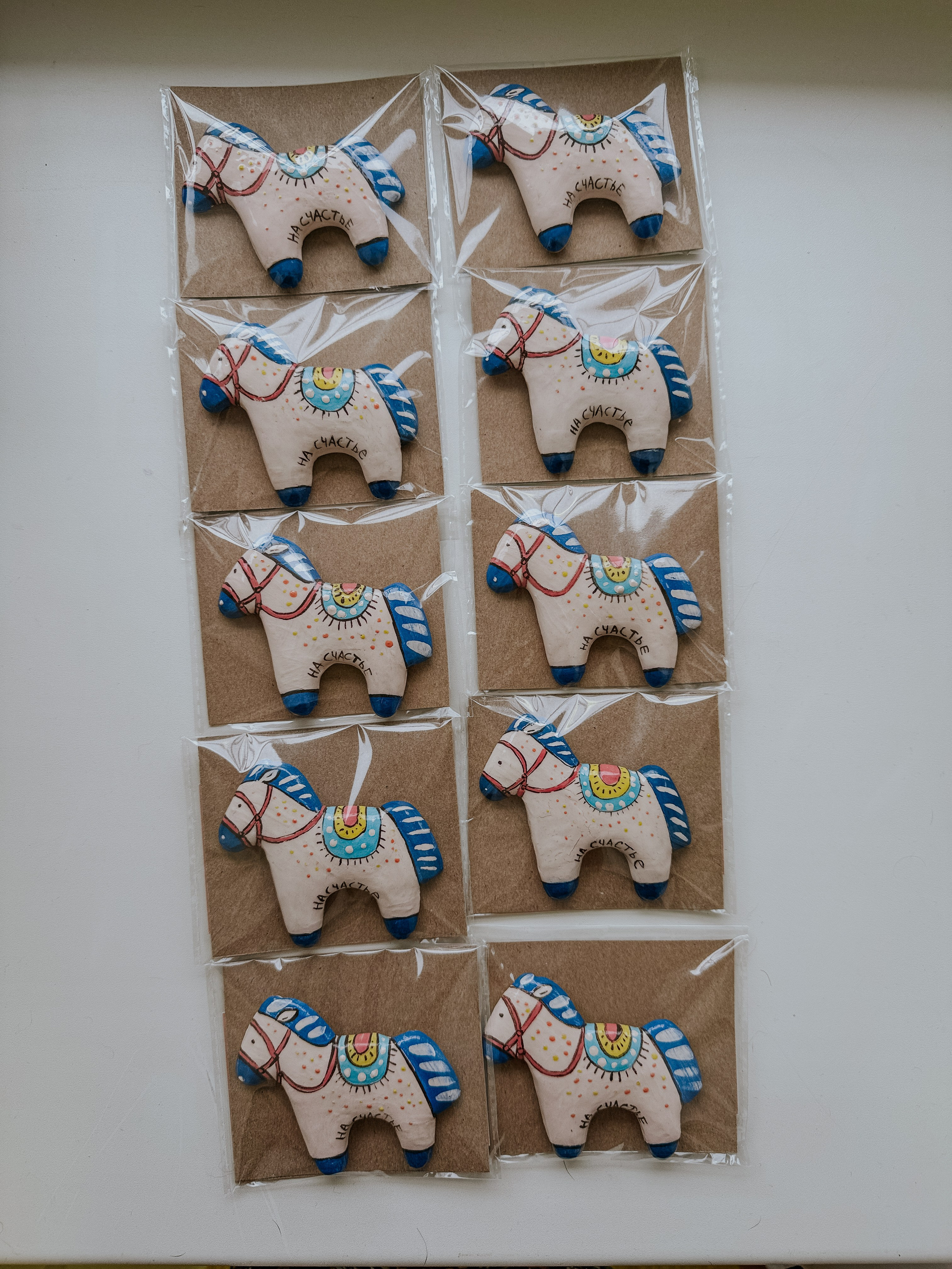 авторскаякерамика керамика мастеркласс гончарныйдворнижний тагил гончарныйдвор гончарка мастеркерамист мастерскаякерамики керамикааленыкосиновой лепкаизглины фотографкерамист кружевотагил колоколтагил гончарнаяшколаколокол подсвечникизглины тарелкаизглины чайныйнабор пуэр подставкаподфото магнит лошадкамагнит подставкаподблаговония