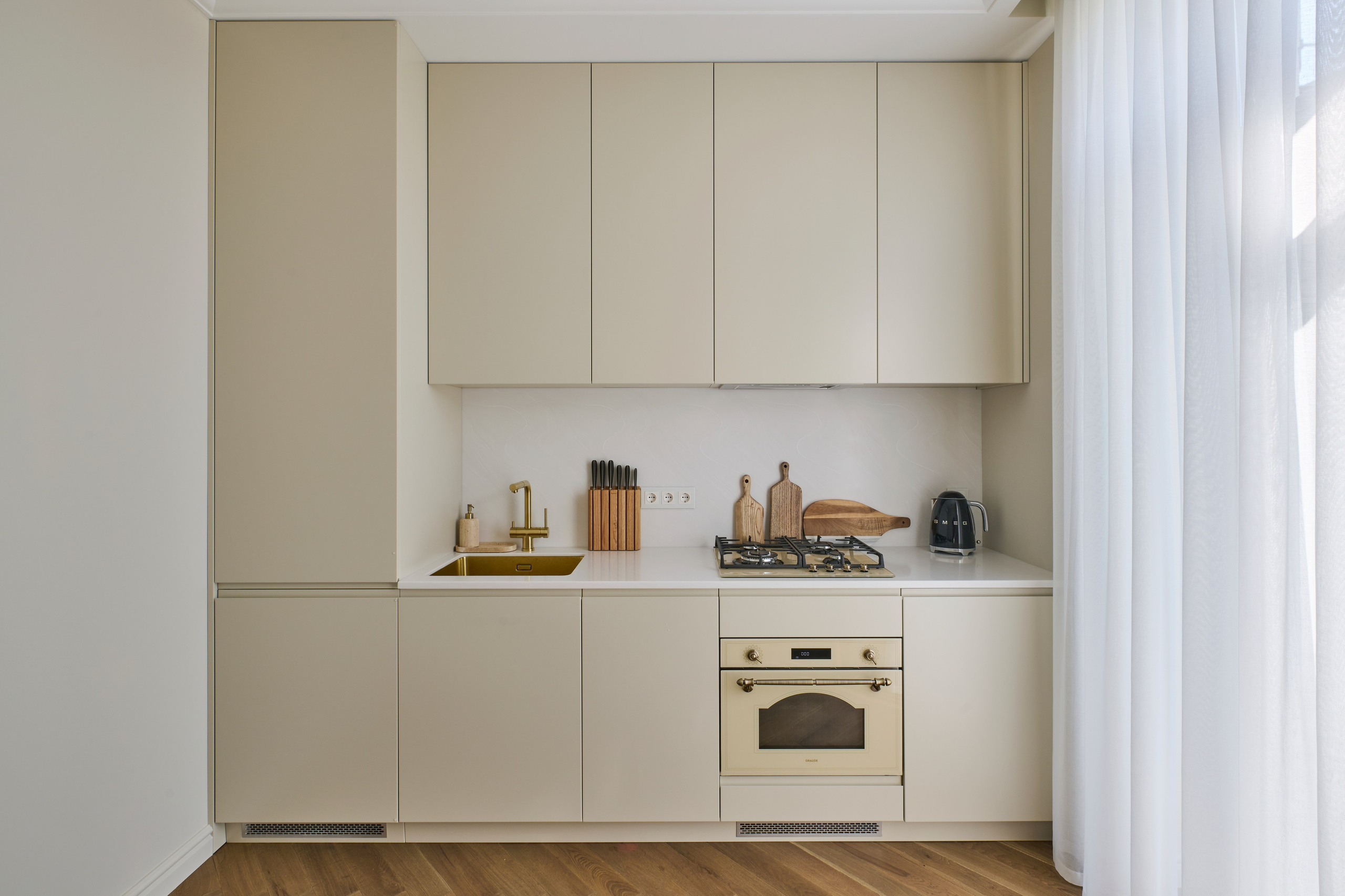 Интерьерная съёмка мебели и дверей: дерево, фурнитура, встроенные системы. Роман Свободный — интерьерная и архитектурная съёмка, Москва и МО