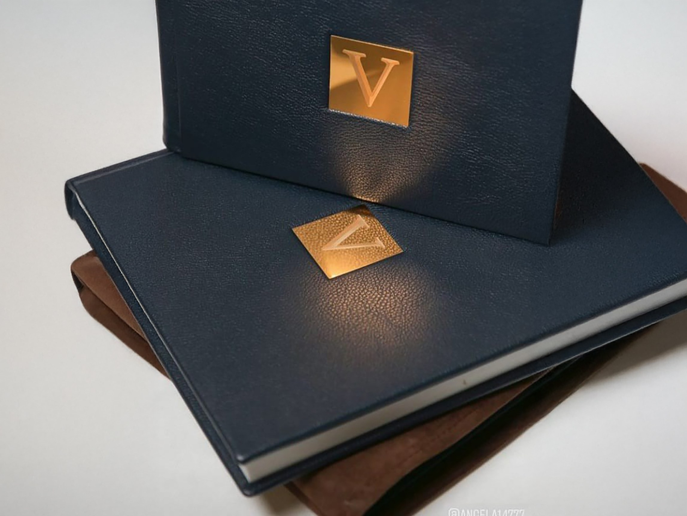 ДУРСА. Заказать индивидуальную фотокнигу ручной работы