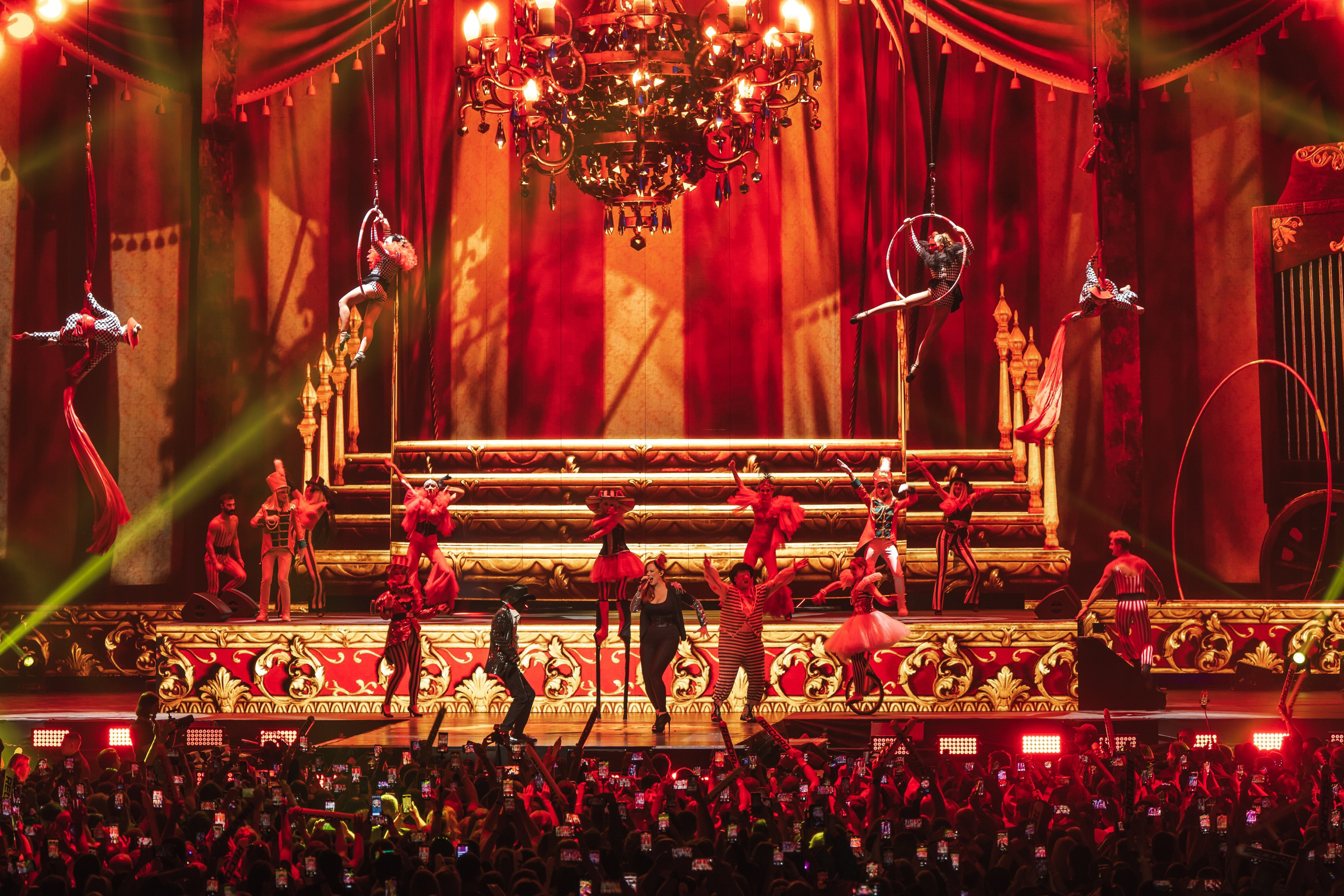 Superdiskoteka 90. Svyatoslav Bunkov | photographer