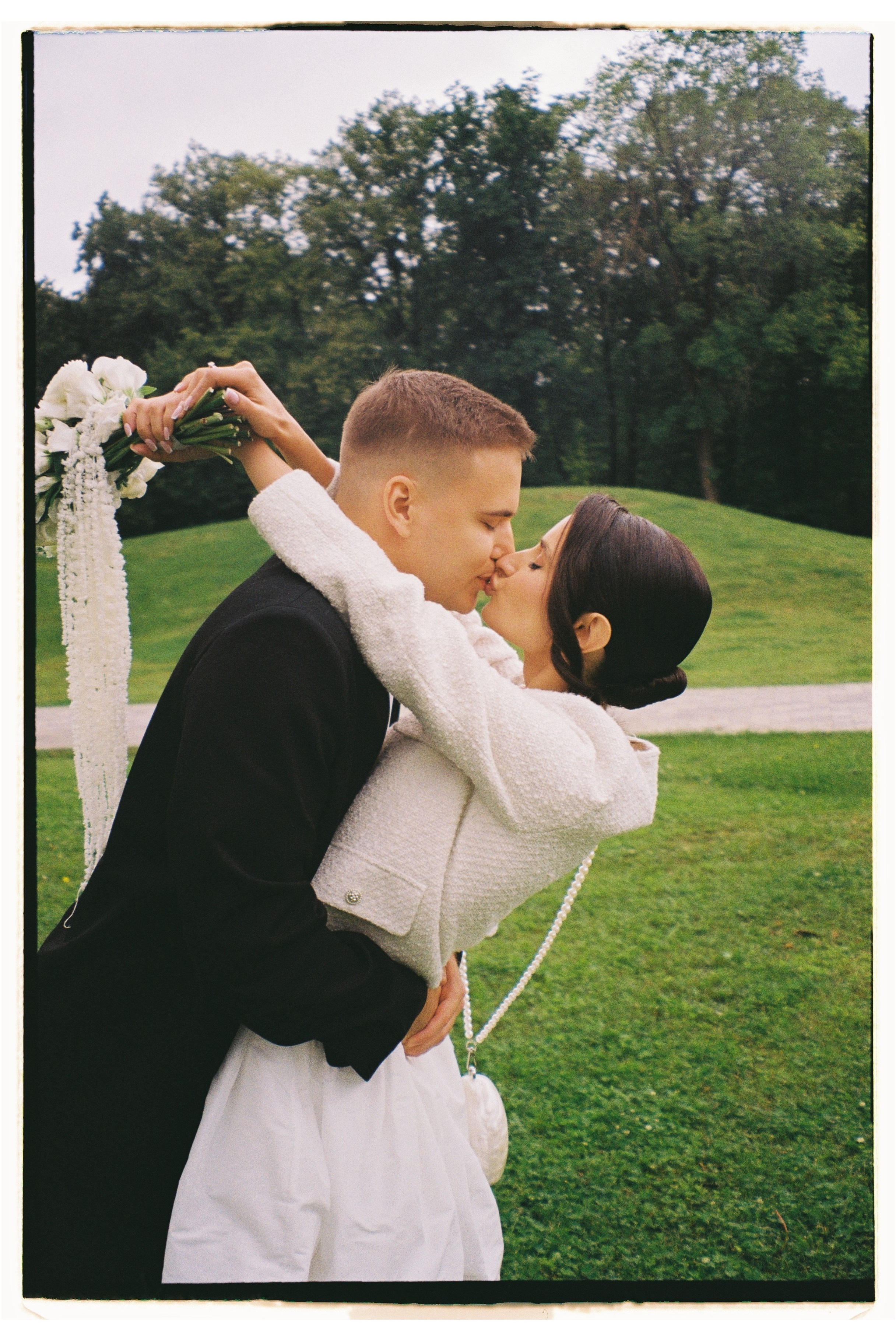 Плёнка. Свадебный фотограф в Москве и по всему миру