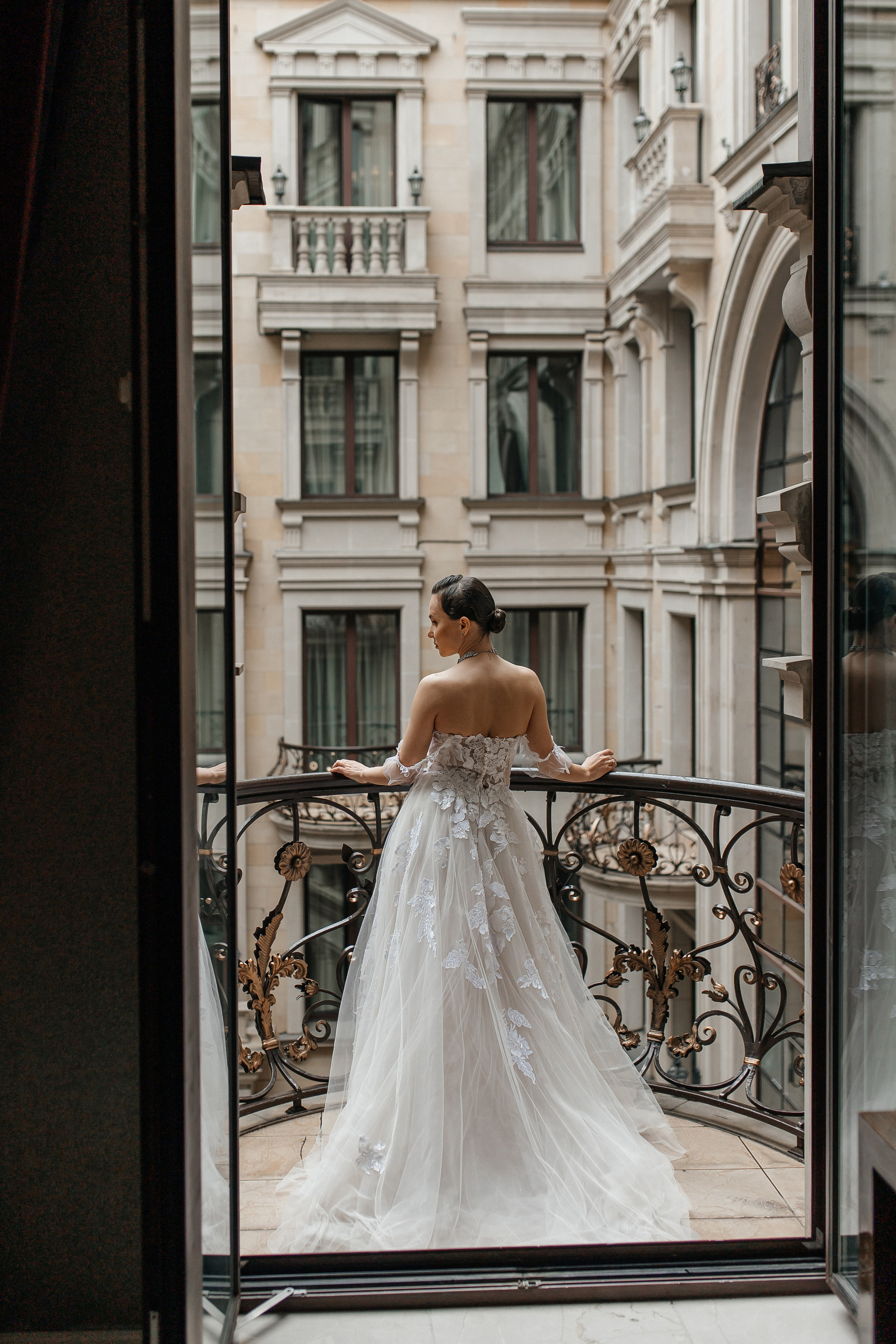 свадебная фотосессия в отеле сент риджес Москва Никольская