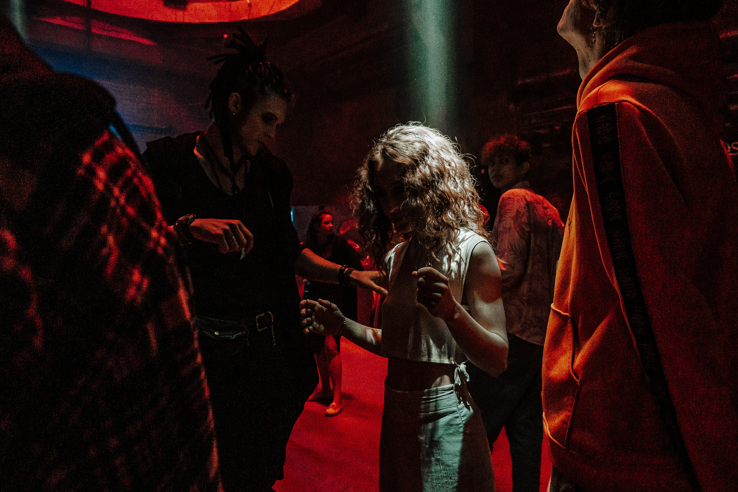 «Летом асфальт тёплый». Фотограф Мария Хлебникова Санкт-Петербург Москва