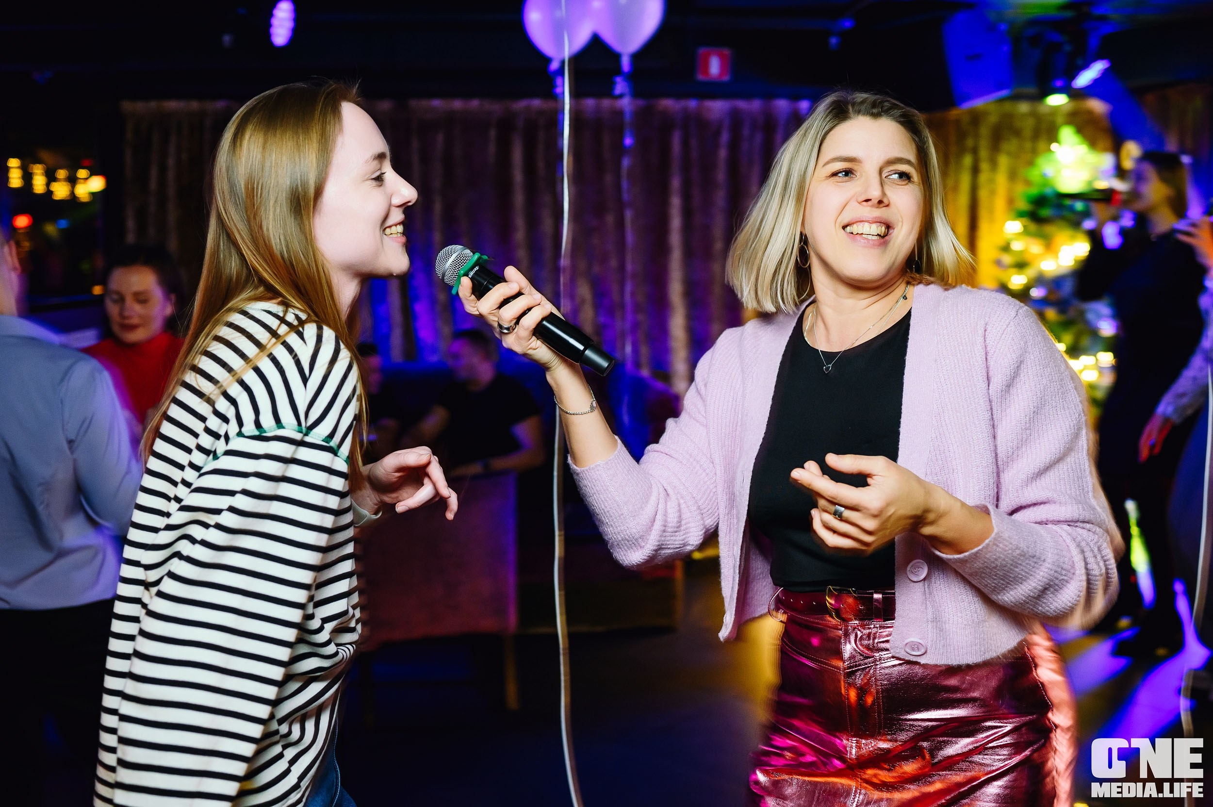 Фоторепортаж из караоке-клуба Эйфория. One Media Life: фоторепортажи, фотоотчеты с мероприятий и заведений