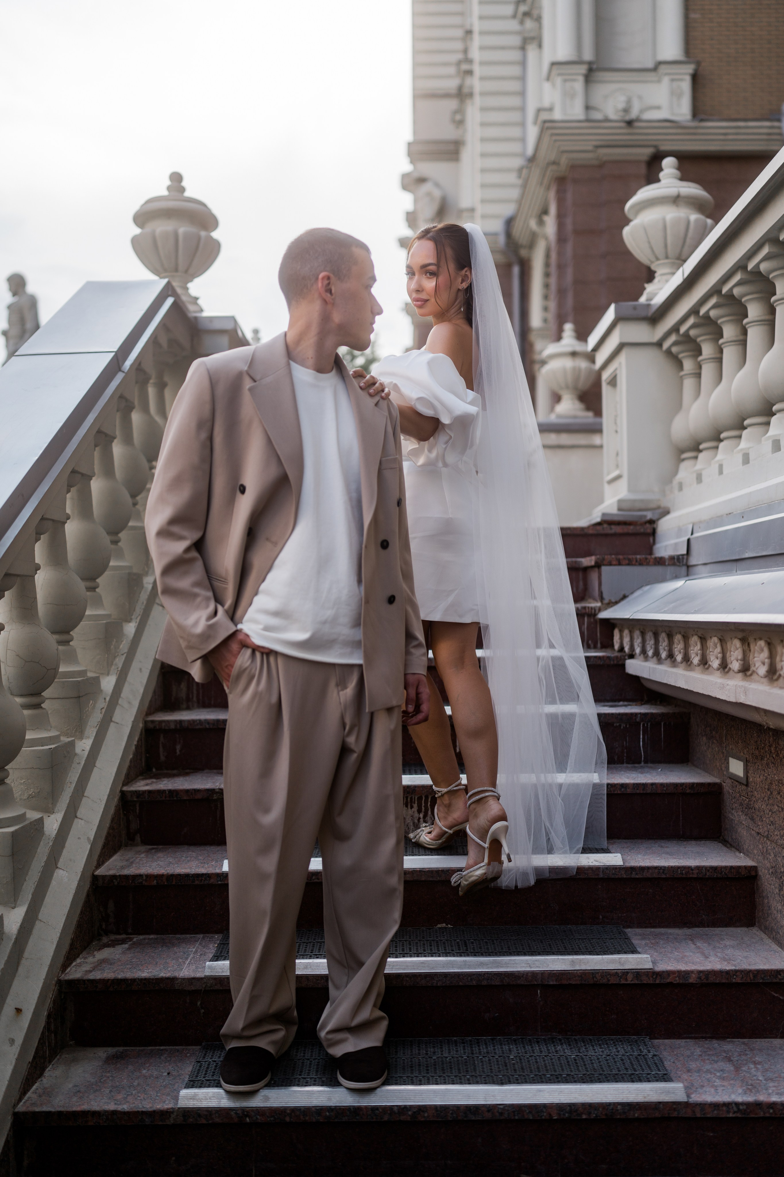 Предсвадебная прогулка Александр и Юлия. Свадебный и индивидуальный фотограф Аля Мамакова