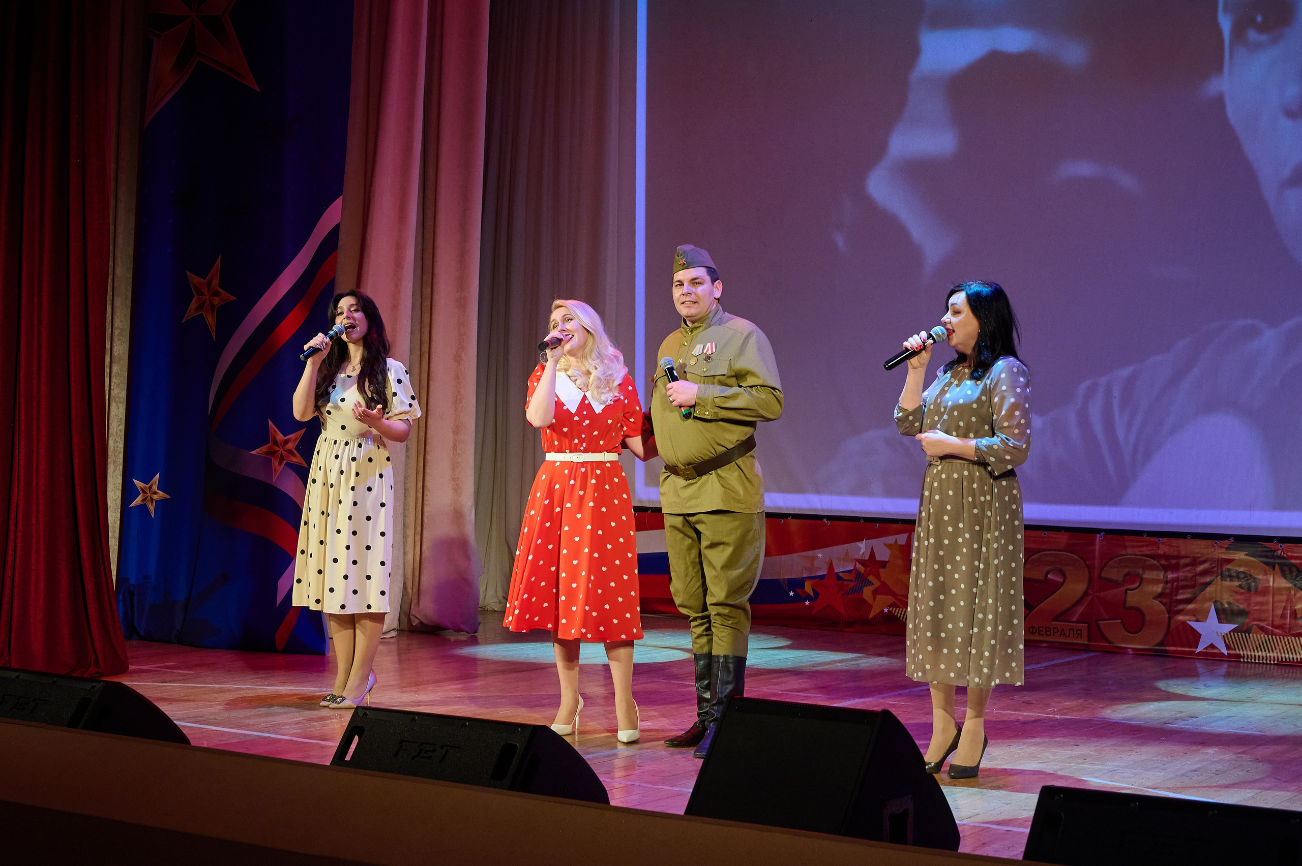 23 февраля в дк Кабардинки. Жизнь курорта Кабардинка в фотографиях