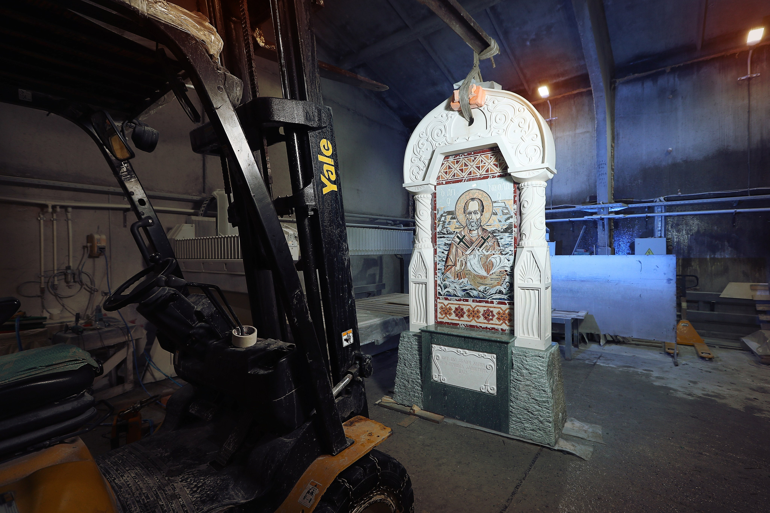 Производство Киота, изделия из камня.