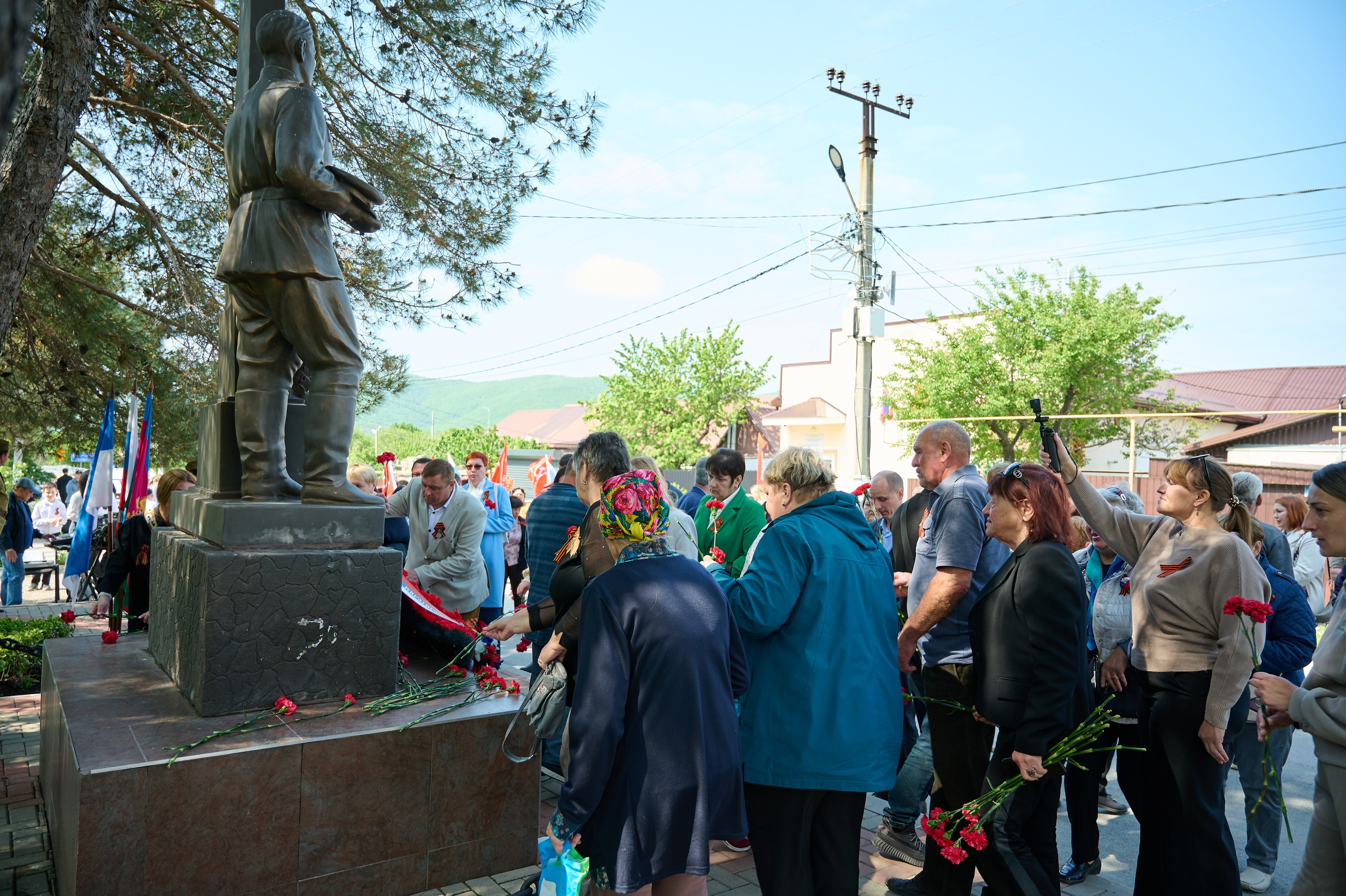 Митинг к 9 мая в с. Виноградное. Жизнь курорта Кабардинка в фотографиях