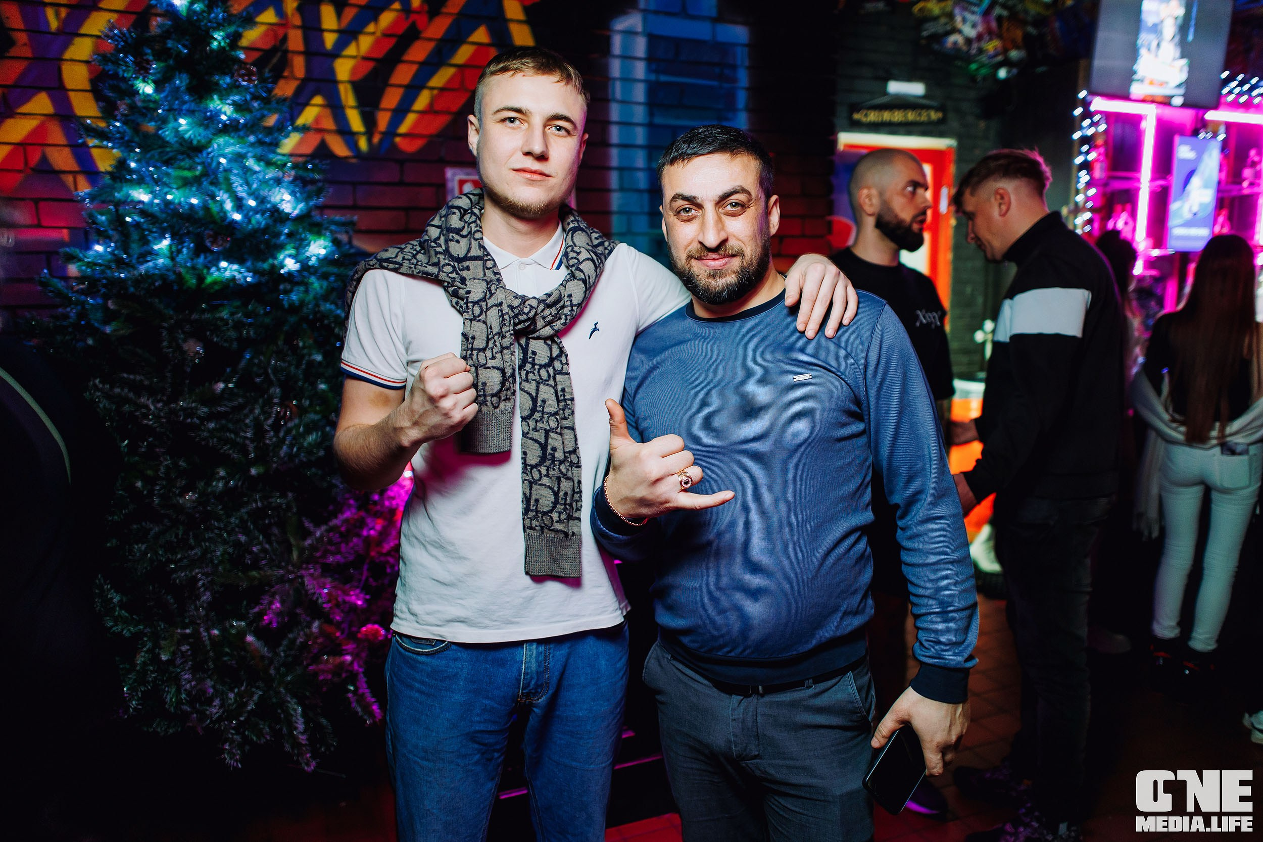 Фоторепортаж из бара XxxX. One Media Life: фоторепортажи, фотоотчеты с мероприятий и заведений