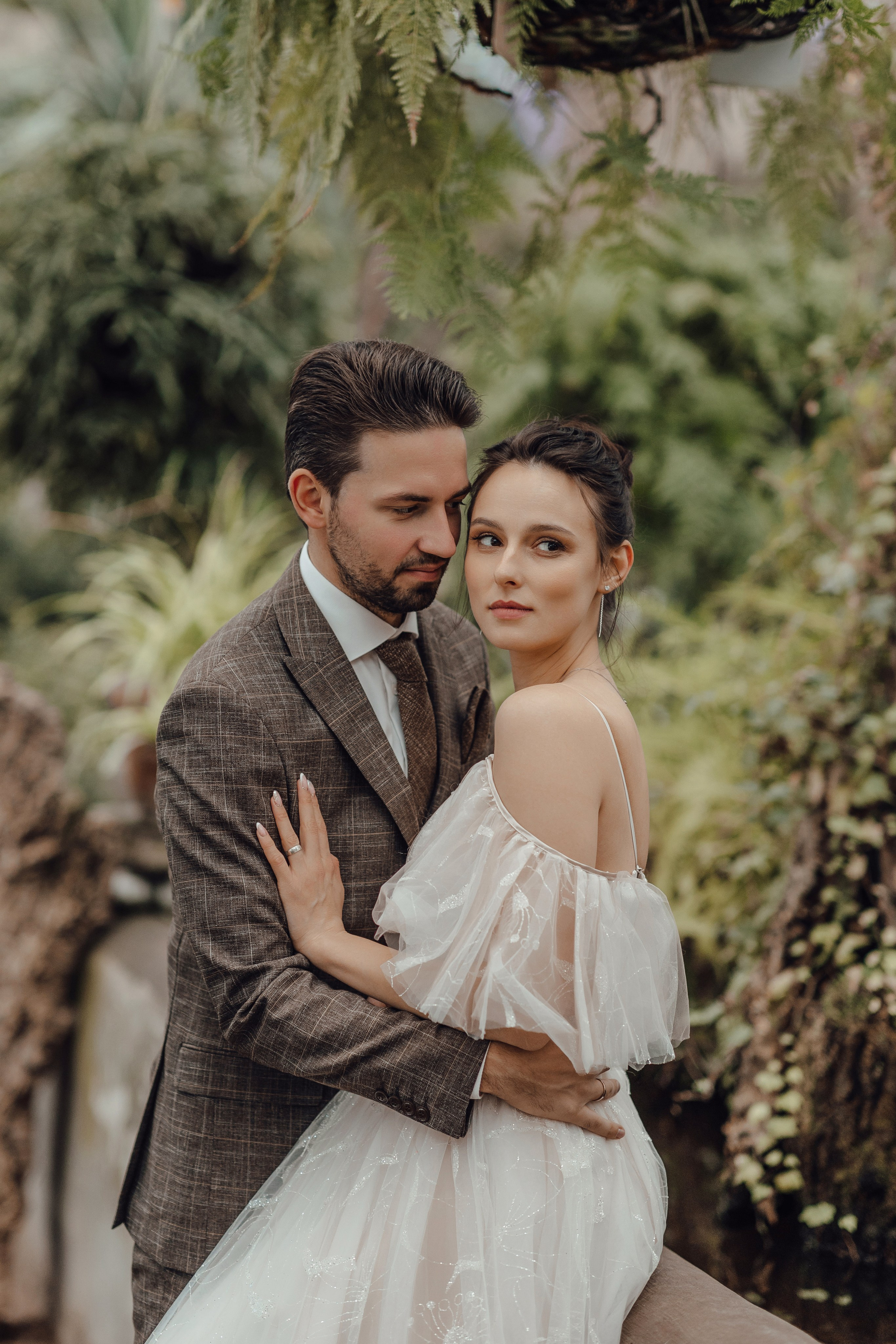 Свадебная фотосессия в Оранжерее Аптекарский огород