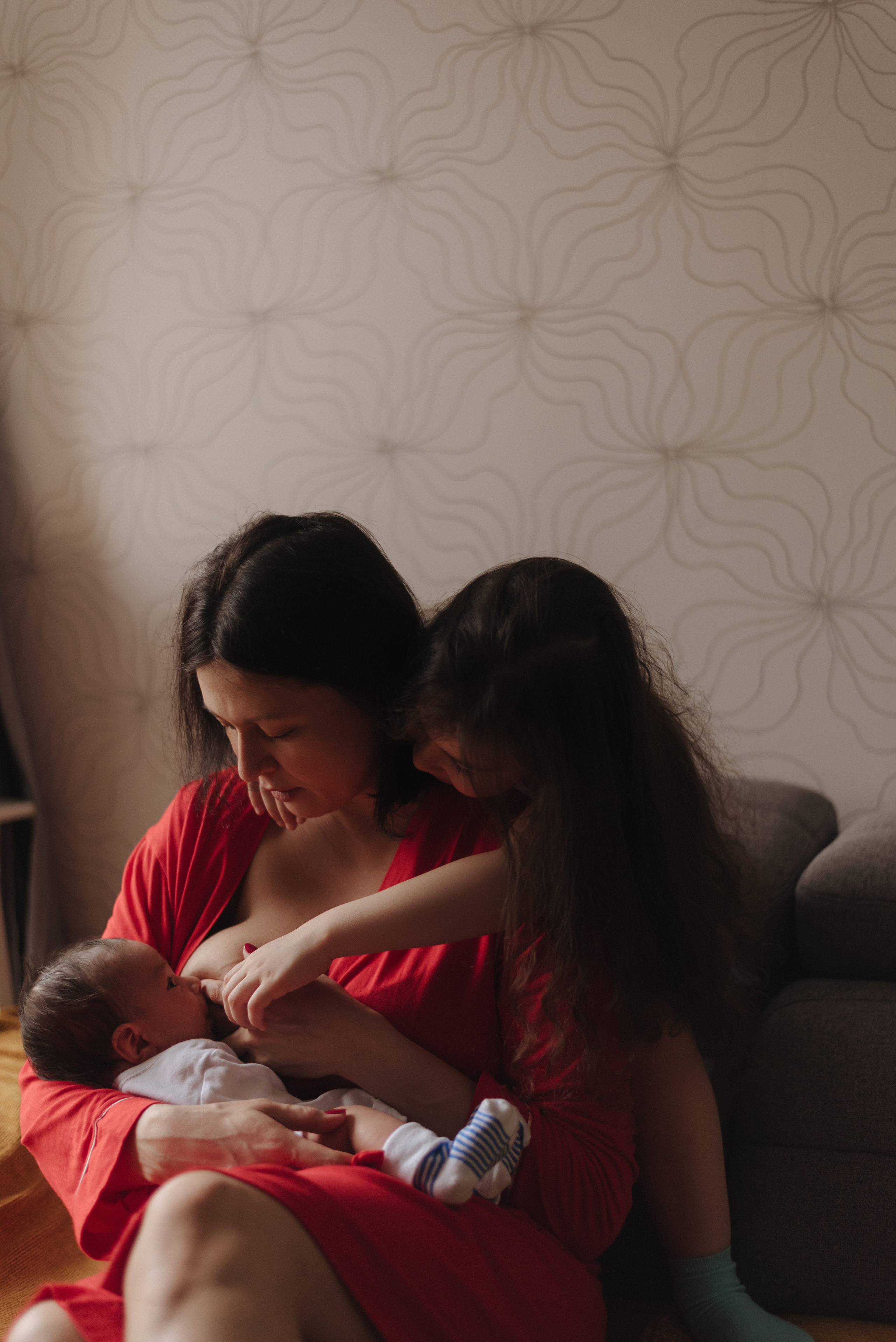 Домашняя съемка: Алеся, Есения и Ян. Женский фотограф в Санкт-Петербурге Татьяна Саблина