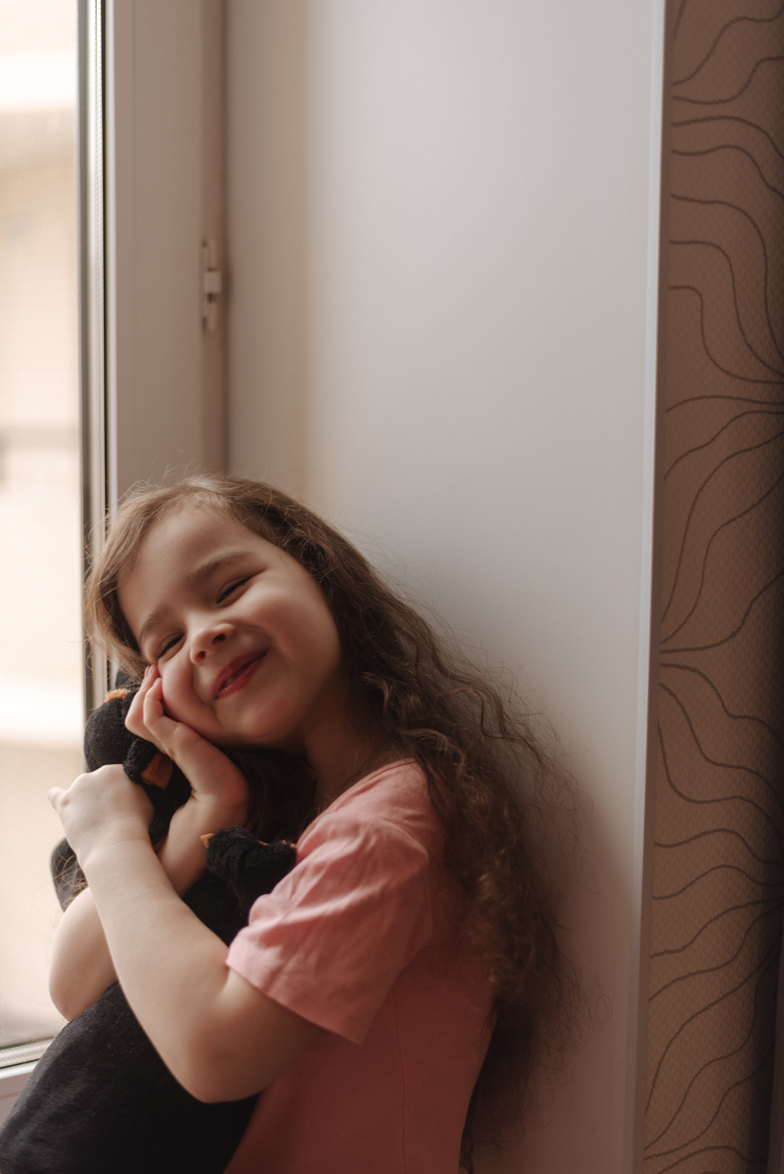 Домашняя съемка: Алеся, Есения и Ян. Женский фотограф в Санкт-Петербурге Татьяна Саблина