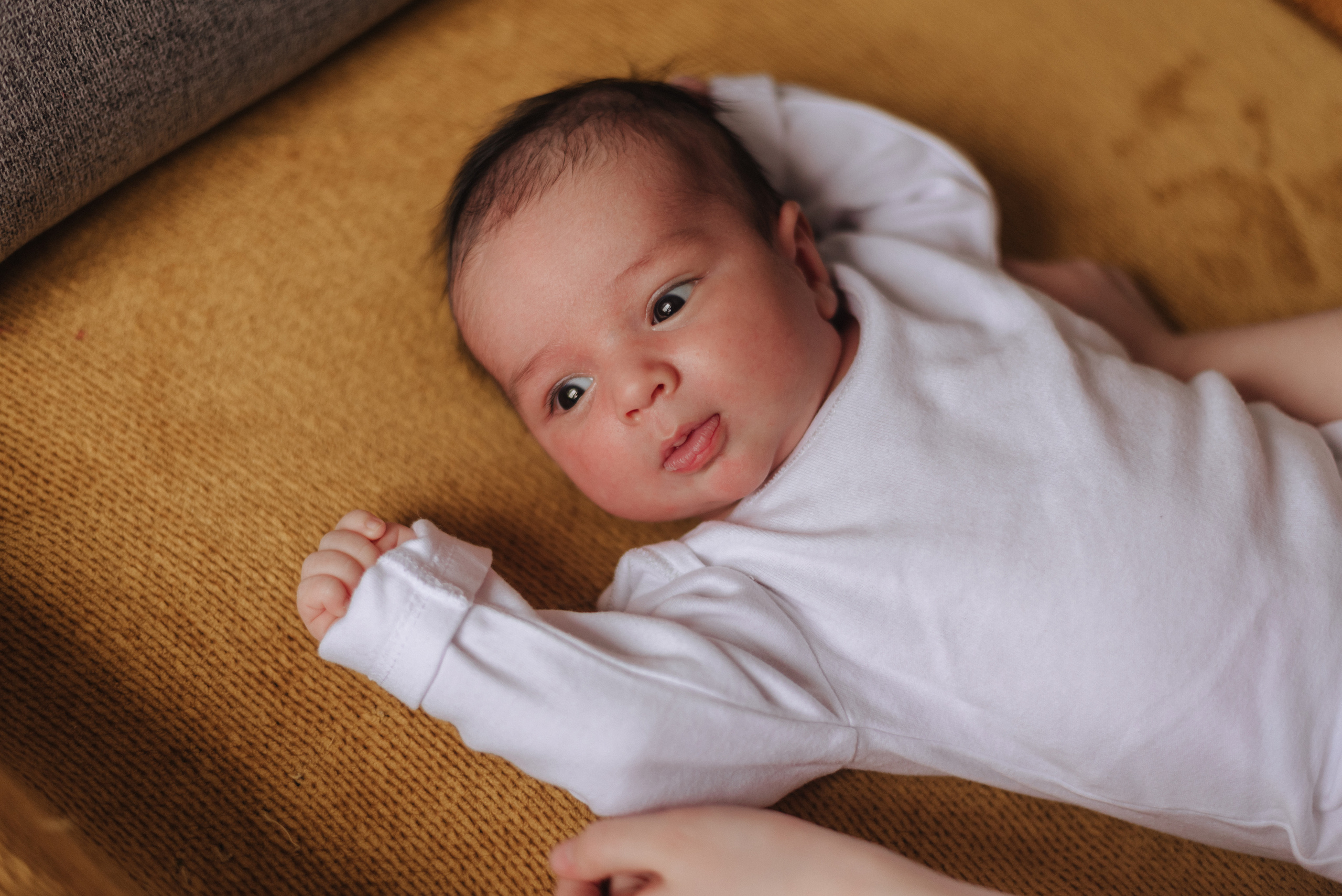 Домашняя съемка: Алеся, Есения и Ян. Женский фотограф в Санкт-Петербурге Татьяна Саблина