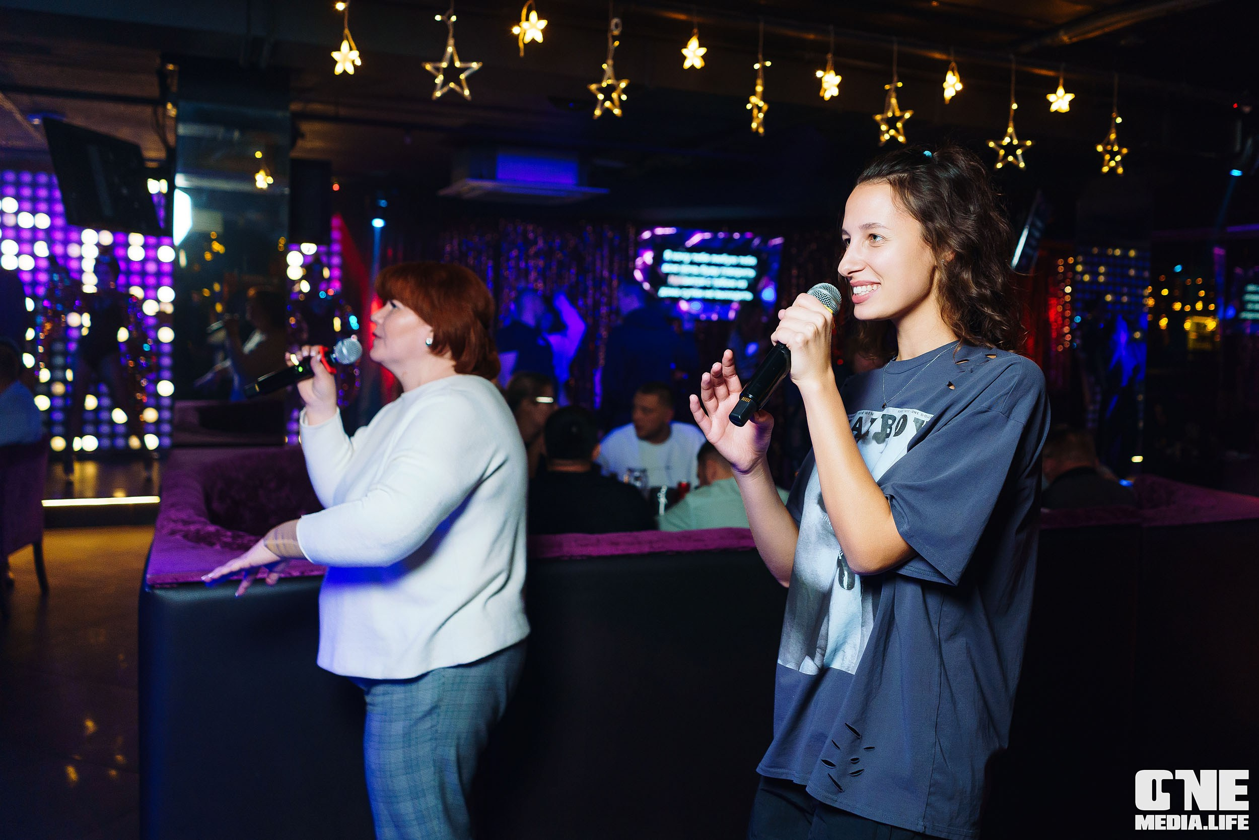 Фоторепортаж из караоке-клуба Эйфория. One Media Life: фоторепортажи, фотоотчеты с мероприятий и заведений