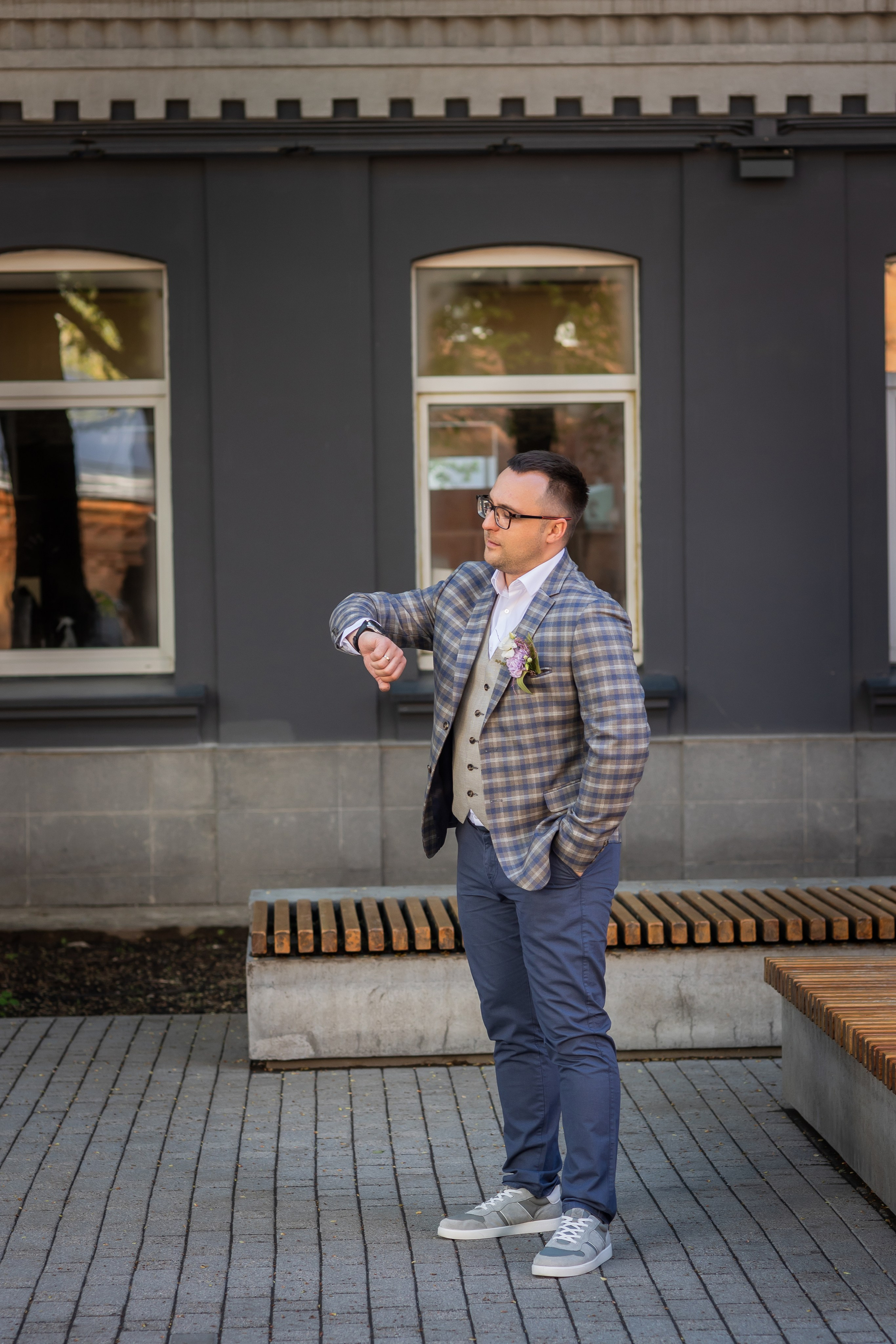 Миша и Маша. Весенняя свадьба 18.04.2023. Семейный фотограф в Москве Наталья Чуб, заказать Фотокнигу