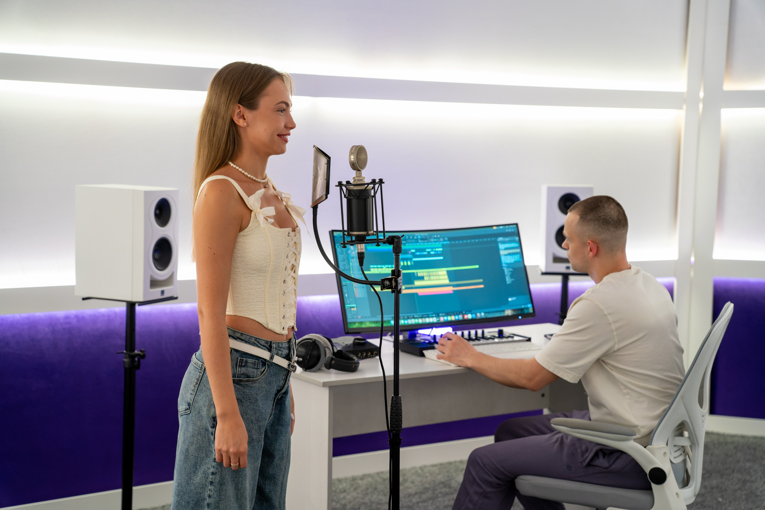 Фотосъёмка недвижимость, дома, участки, коттеджи, студии, интерьерная съёмка. «Студия DRONAVT`s» — видеосъёмка и фотография г. Москва