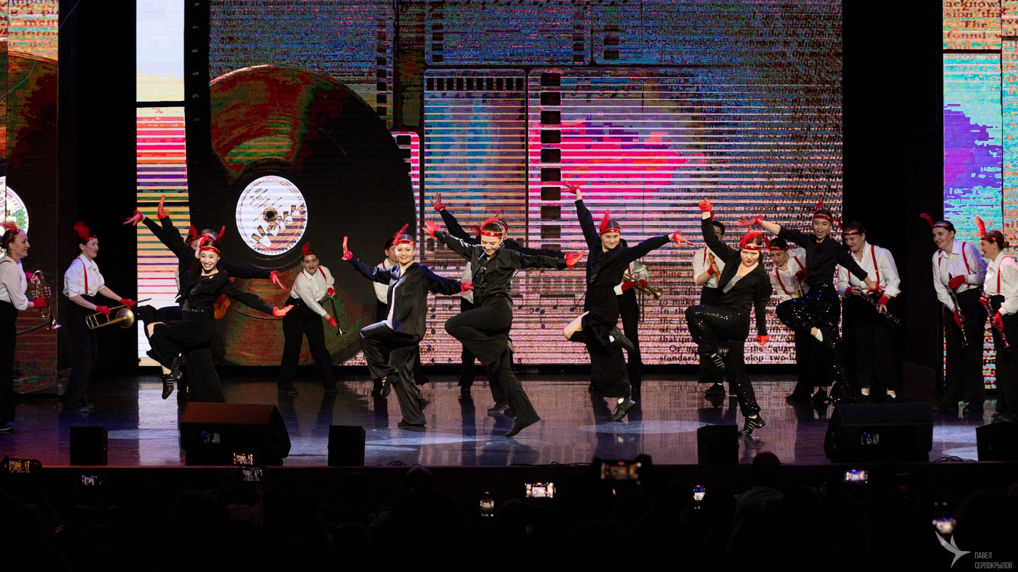 ТАНЕЦ — ЭТО ПО ЛЮБВИ. Репортажный фотограф в Казани Павел Серпокрылов