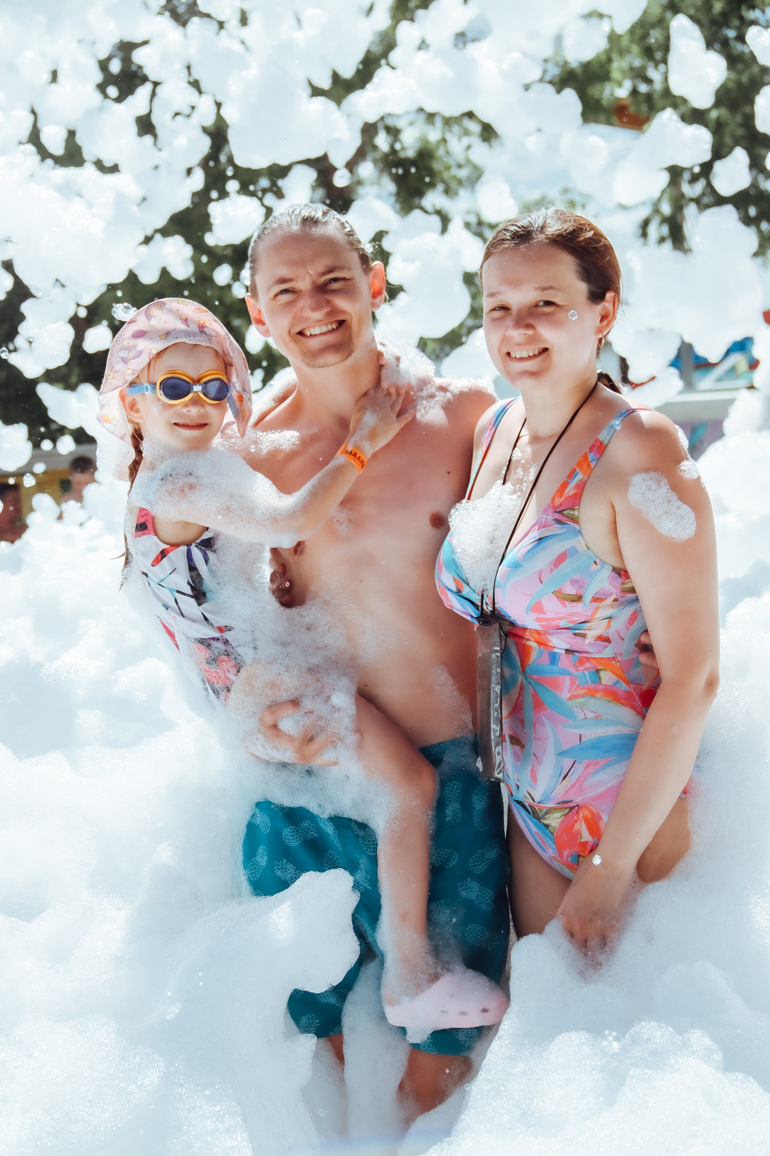 18 июля/Пенная дискотека/Малибу. Семейный и детский фотограф в Славгороде Анастасия Винс