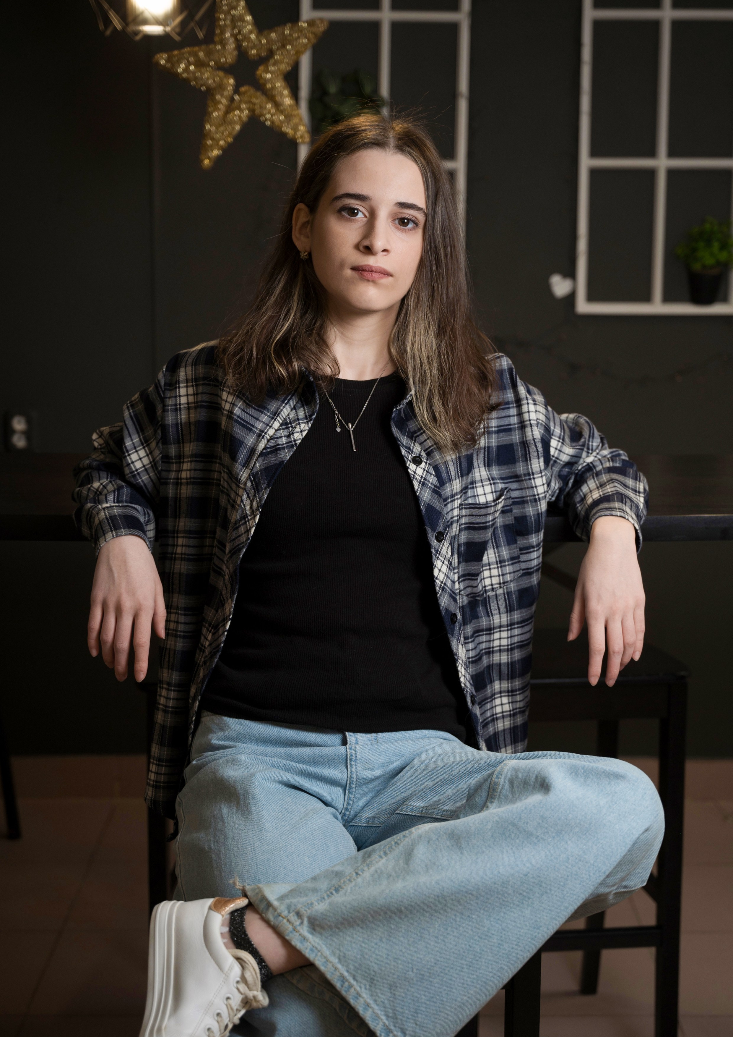 Фотографии старшеклассников для выпускных альбомов Нижневартовск | Портфолио. AR-t студия «Альбом+», г. Нижневартовск