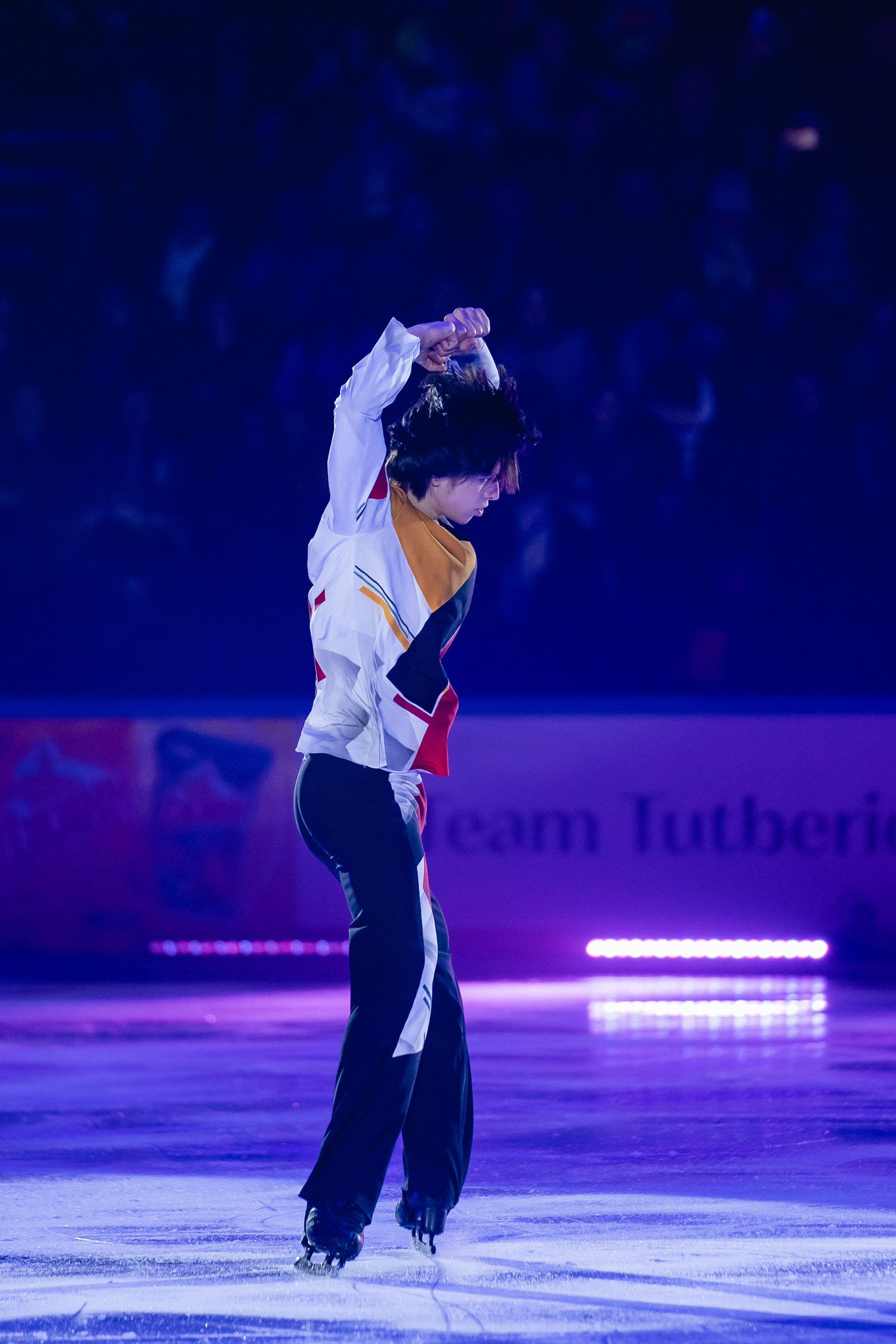 Шоу «Чемпионы на льду» в Новосибирске. Воробьева Ксения — Спортивный и танцевальный фотограф Новосибирск