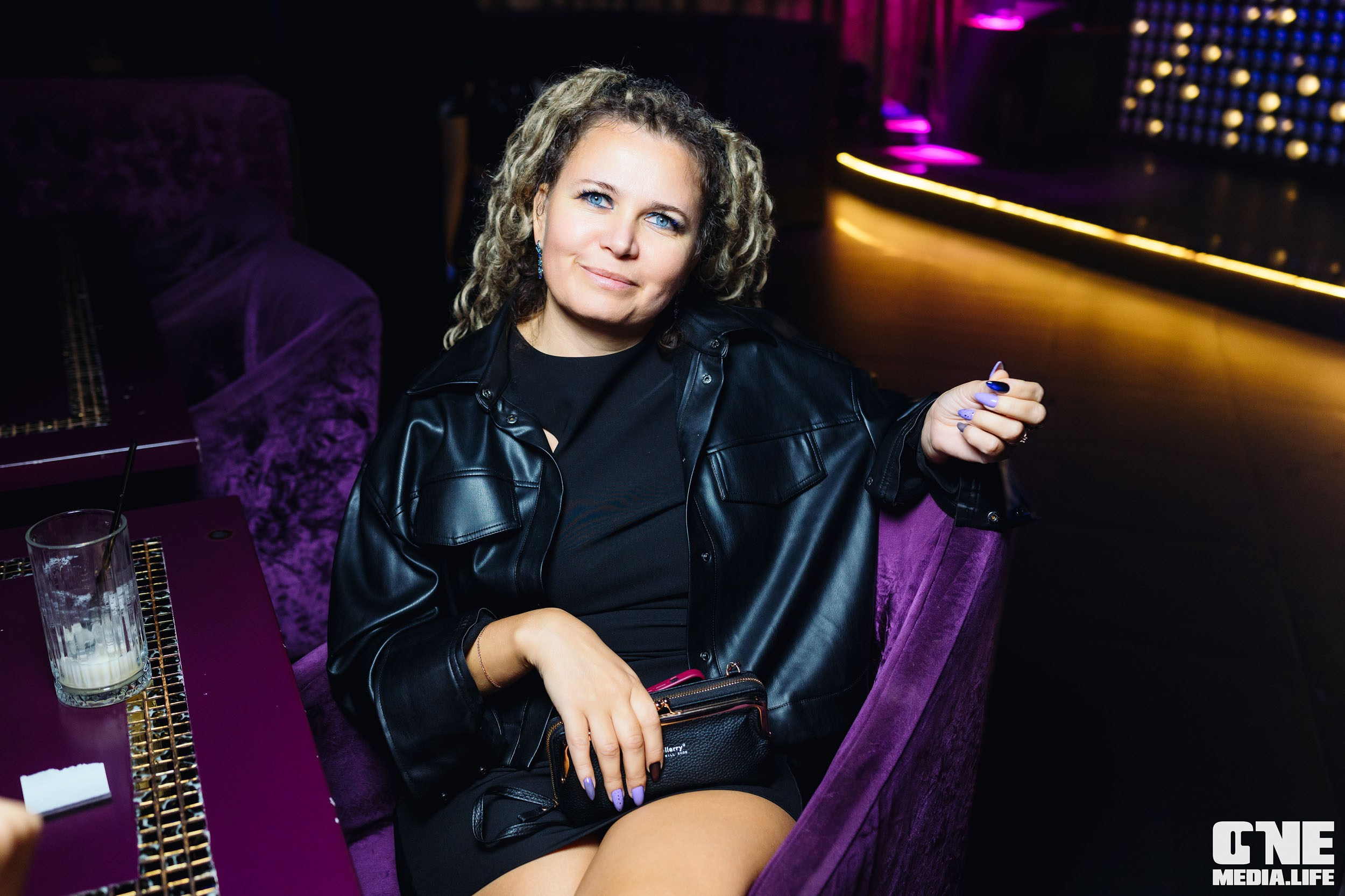 Фоторепортаж из караоке-клуба Эйфория. One Media Life: фоторепортажи, фотоотчеты с мероприятий и заведений