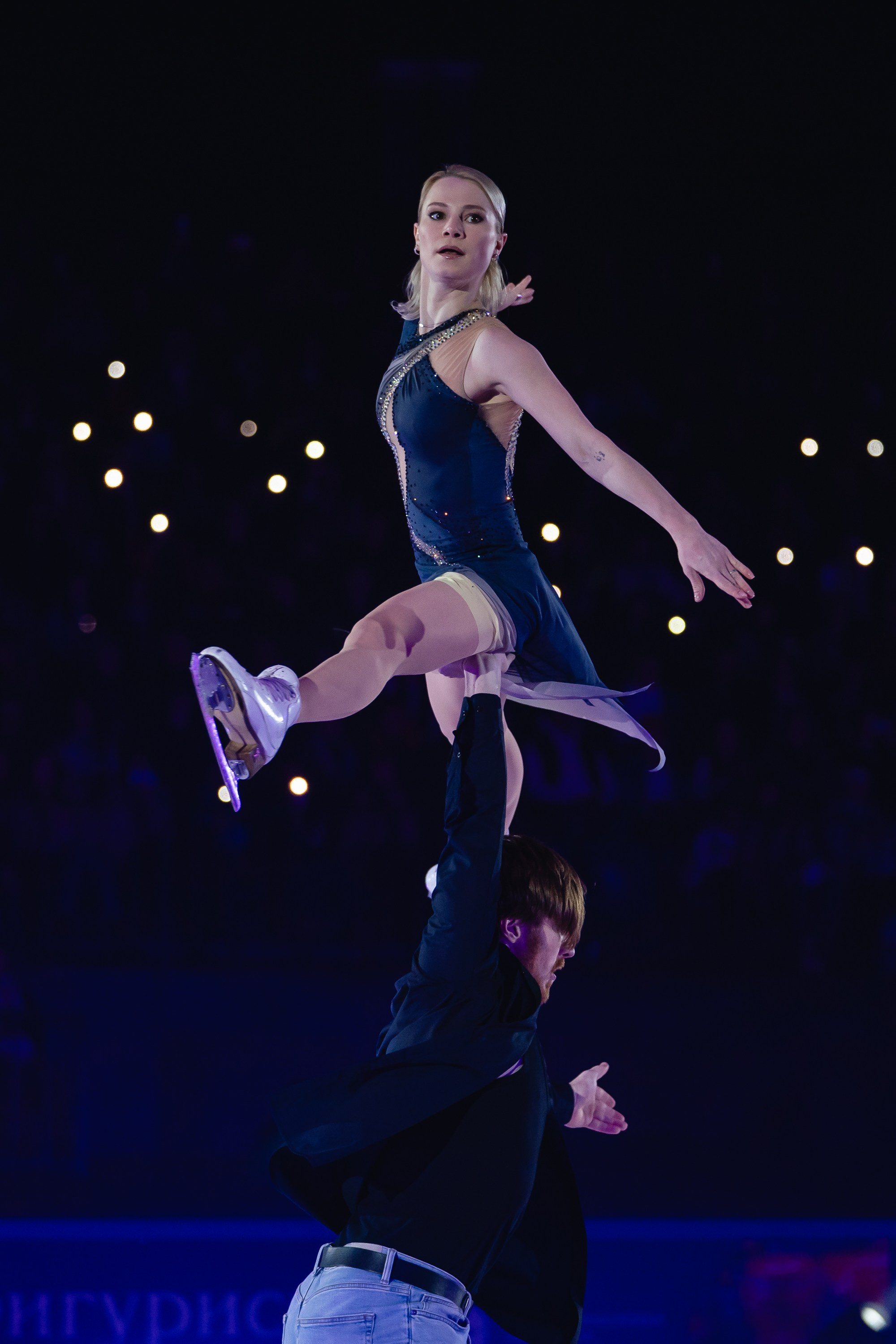 Шоу «Чемпионы на льду» в Новосибирске. Воробьева Ксения — Спортивный и танцевальный фотограф Новосибирск