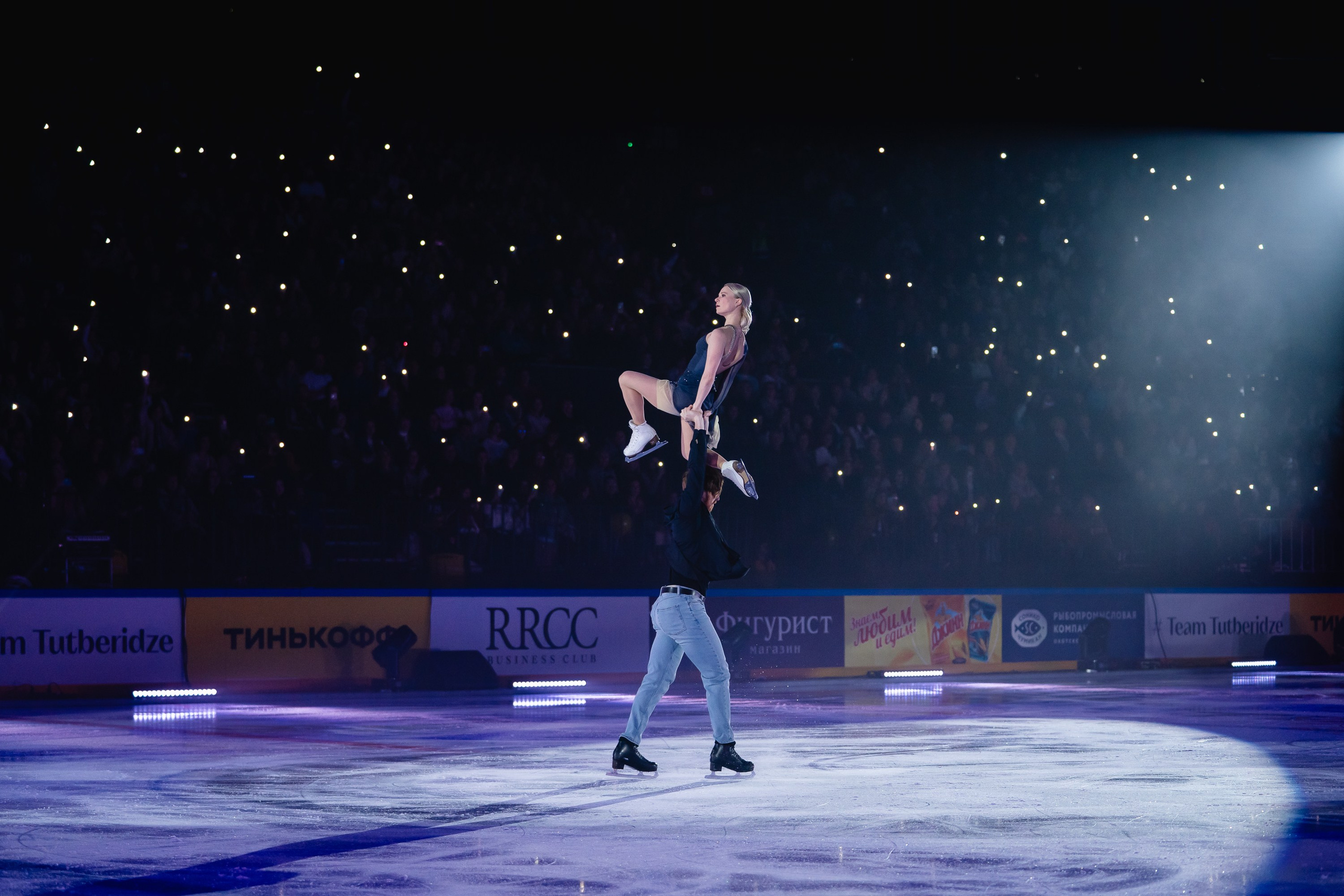 Шоу «Чемпионы на льду» в Новосибирске. Воробьева Ксения — Спортивный и танцевальный фотограф Новосибирск