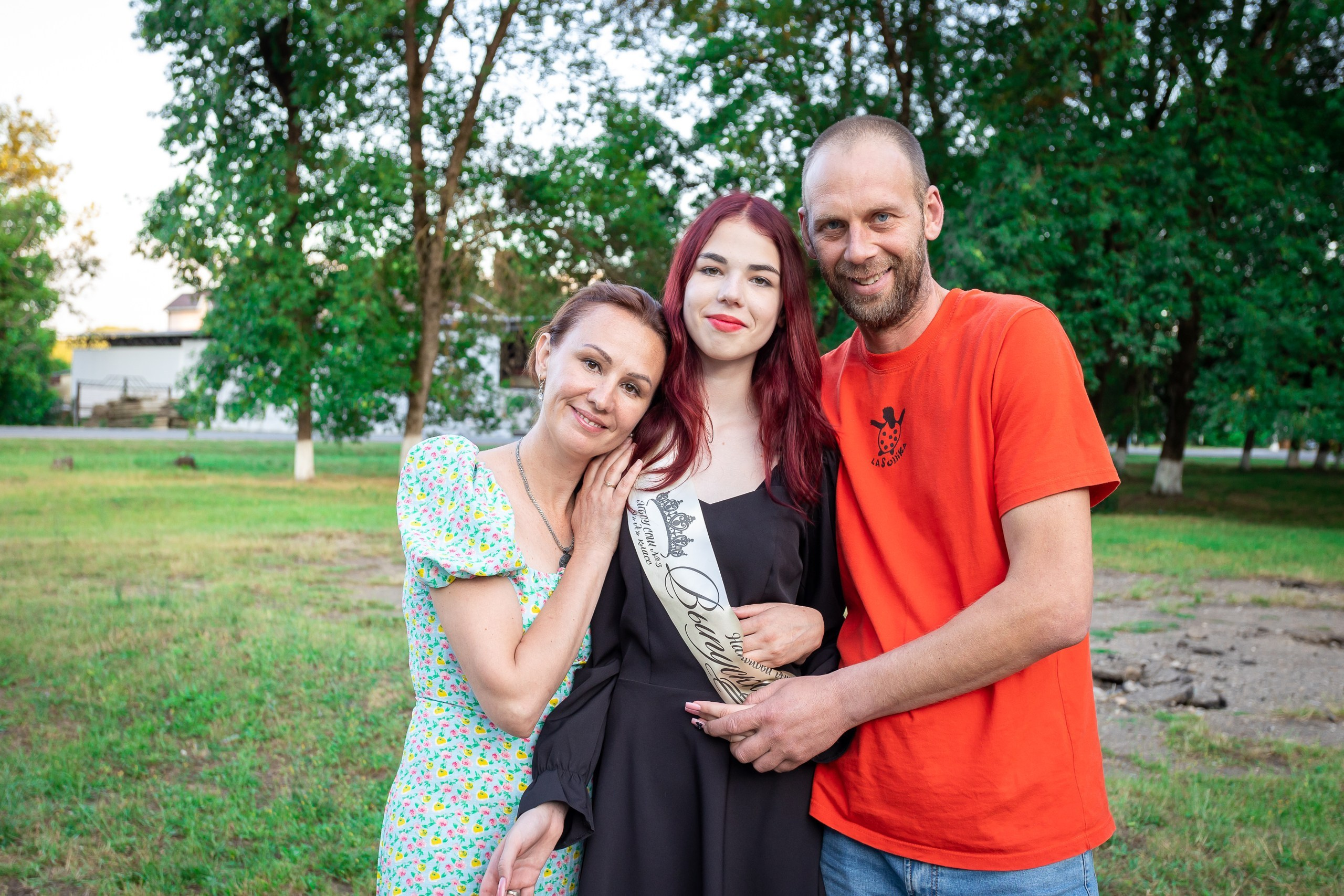 Вручение аттестата 2024 г. Выпускные альбомы Майкоп, Краснодар Елена Золотарева