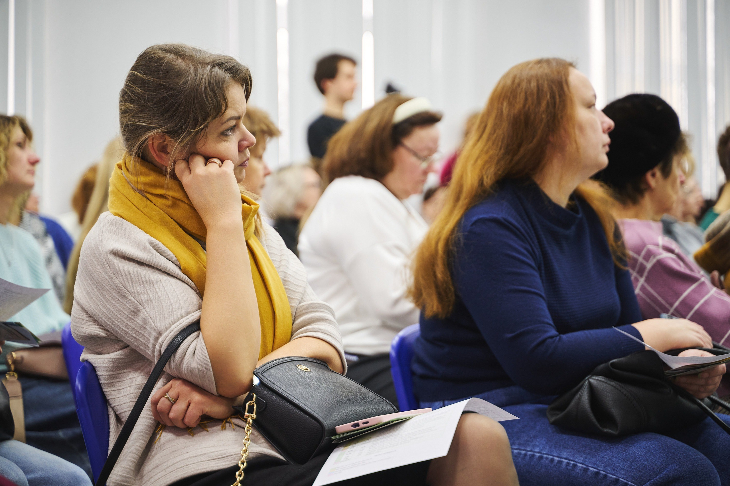 Ива Фонд — Цветущий город город Иваново. Фотограф в Иваново: Каталожная съемка одежды и постельного белья, Wildberries