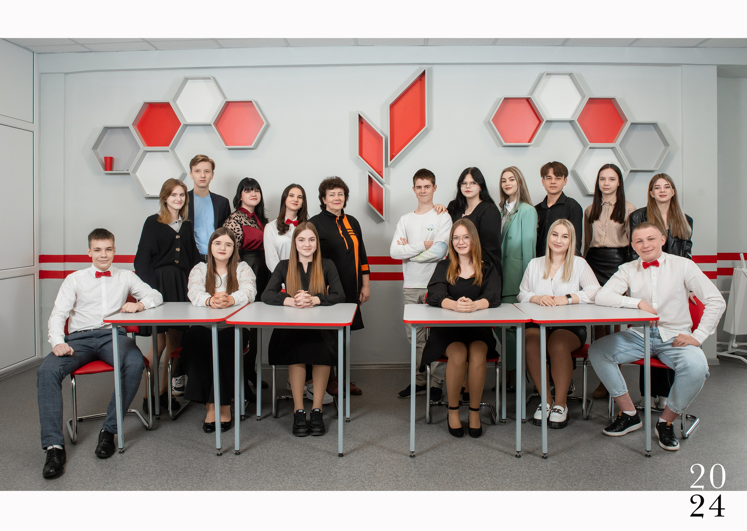 Персональный альбом на 5 разворотов. Выпускные альбомы для детского сада и школы в Туле