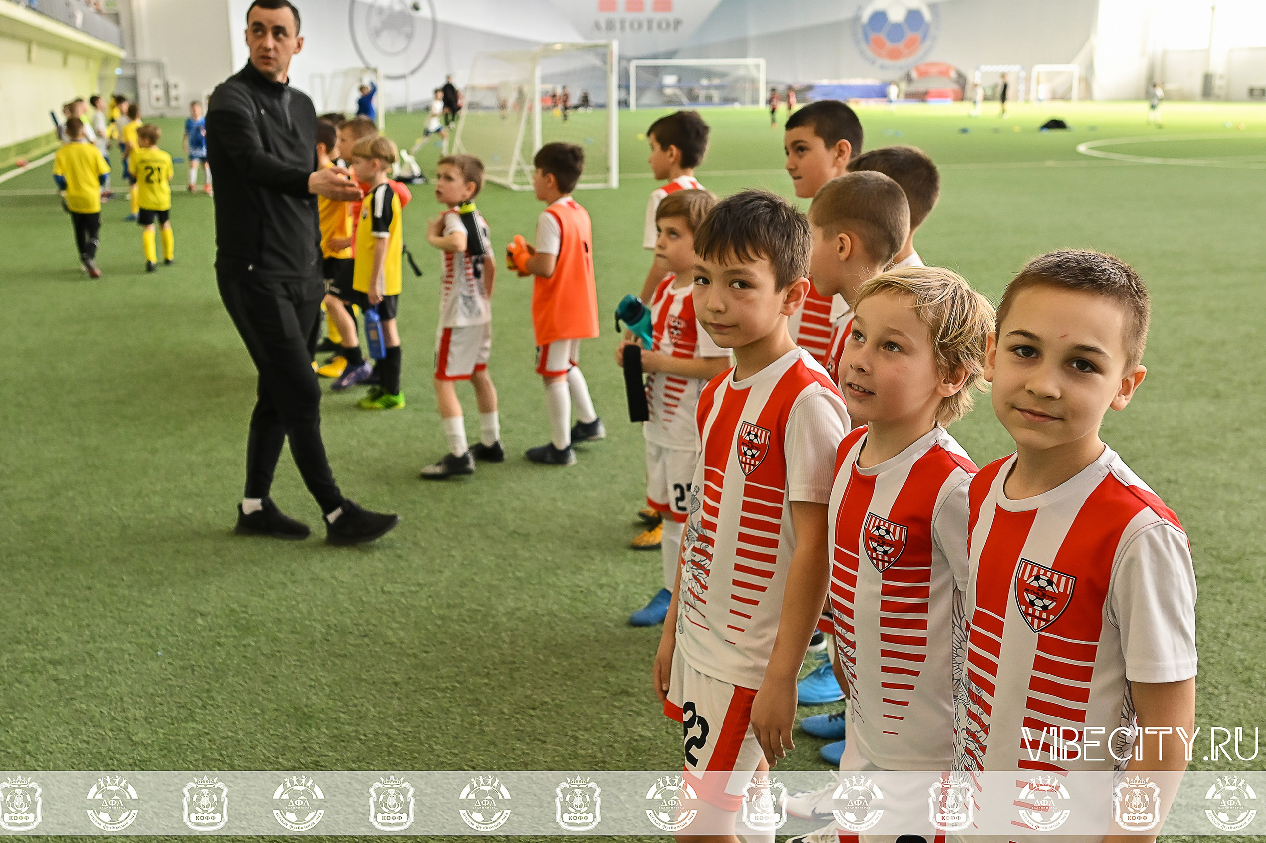 КУБОК БАЛТИЙСКОЙ ЛИГИ ПО МИНИ-ФУТБОЛУ U9 ЗЛ. VIBECITY.RU Вайб Сити Ру Фоторепортажи Фотоотчеты Калининград