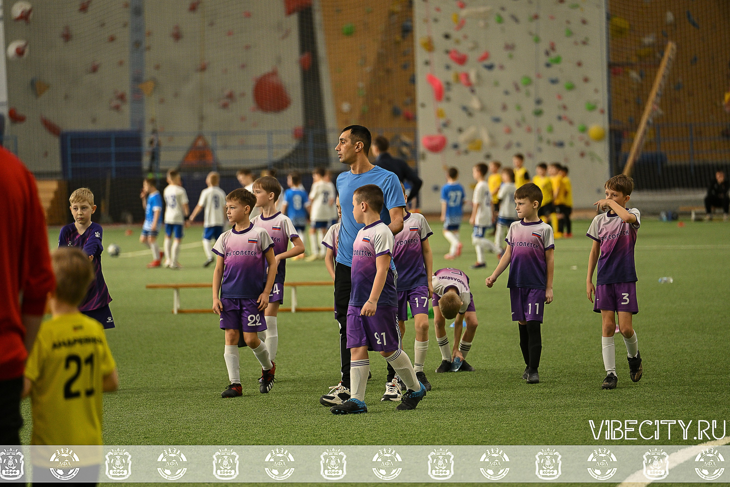 КУБОК БАЛТИЙСКОЙ ЛИГИ ПО МИНИ-ФУТБОЛУ U9 ЗЛ. VIBECITY.RU Вайб Сити Ру Фоторепортажи Фотоотчеты Калининград