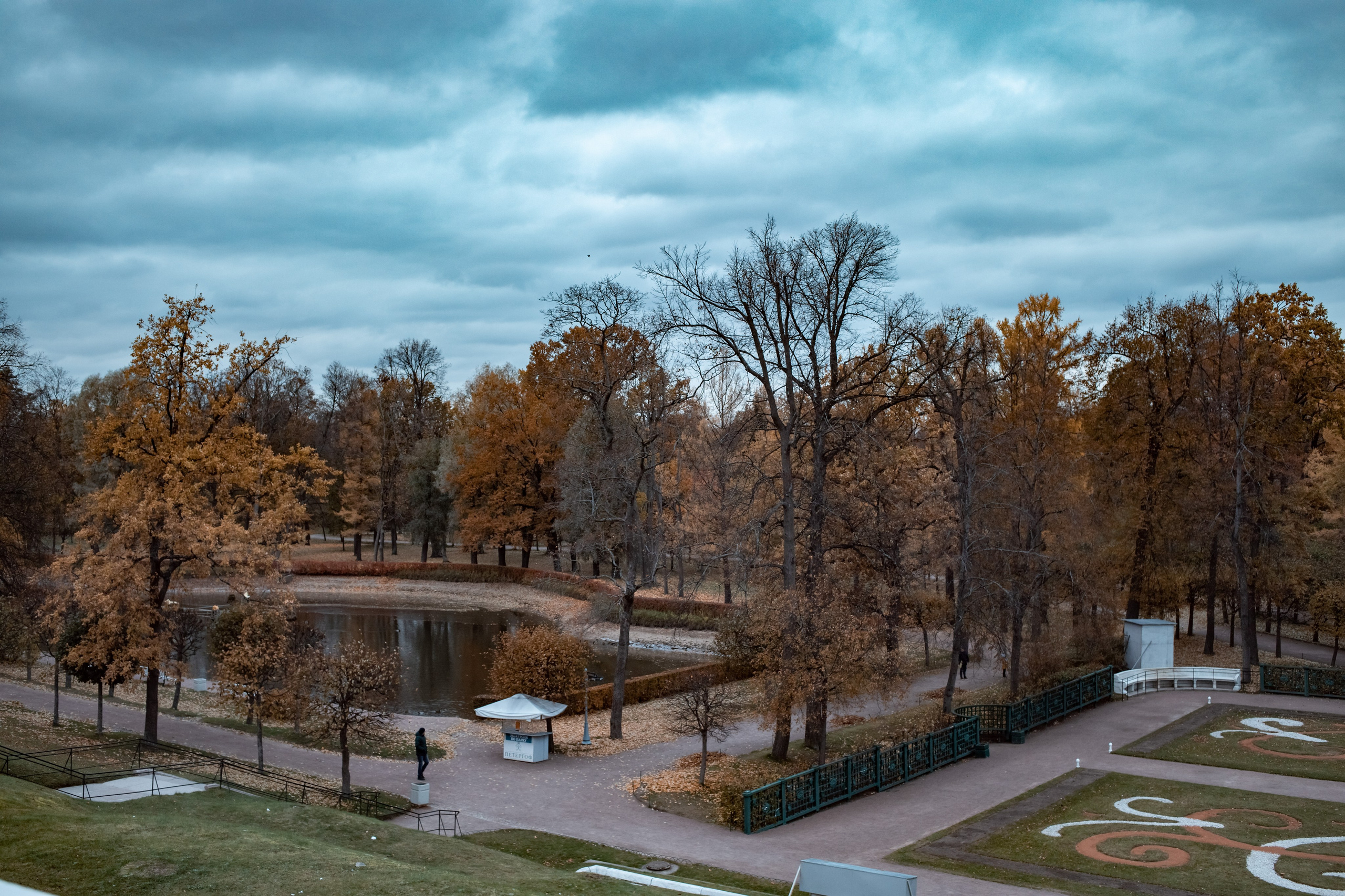ФОТОСЕССИЯ В ПЕТЕРГОФЕ. ГДЕ СНИМАТЬ В ПЕТЕРГОФЕ