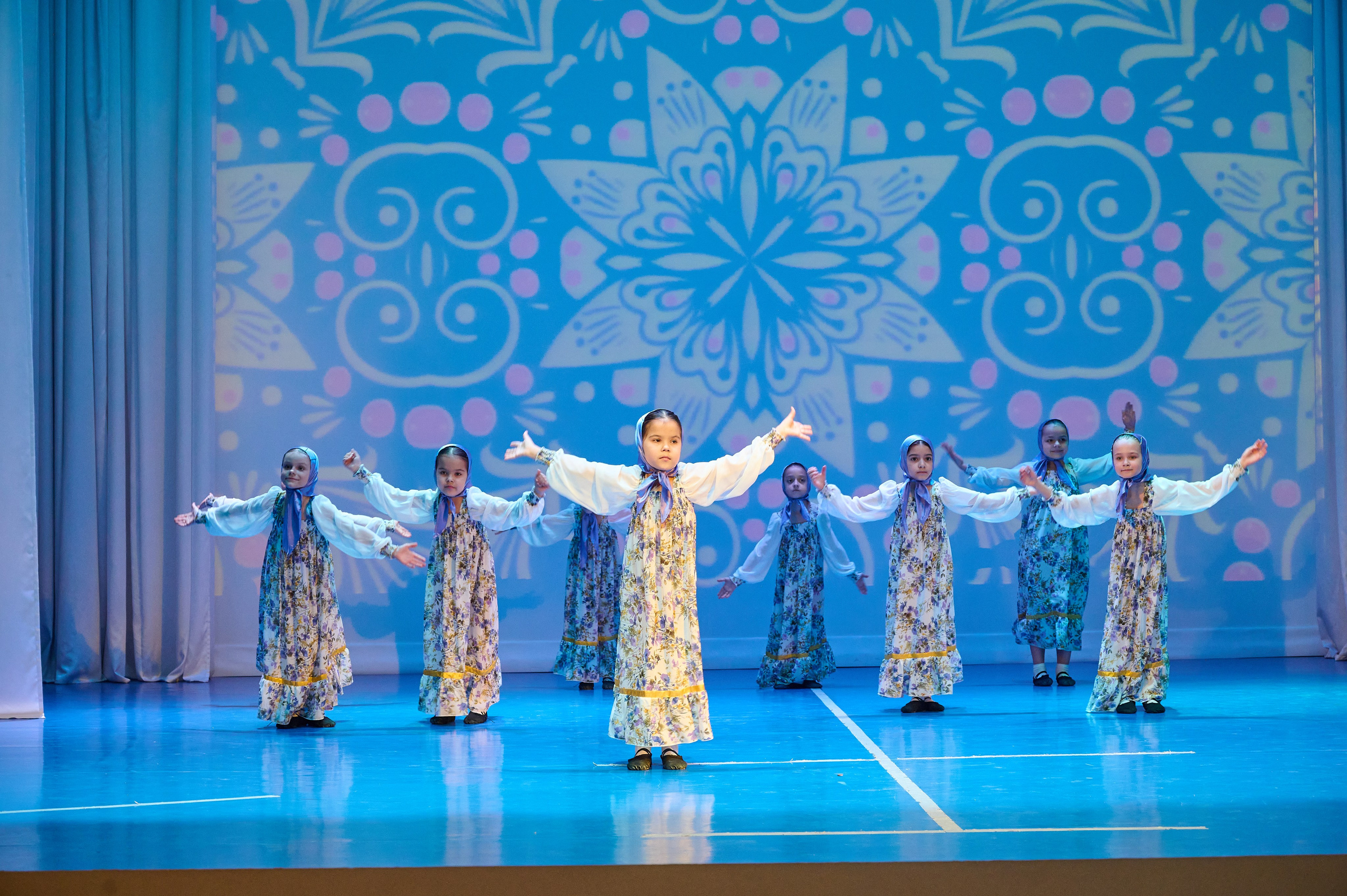 8 марта Марьина роща. Жизнь курорта Кабардинка в фотографиях